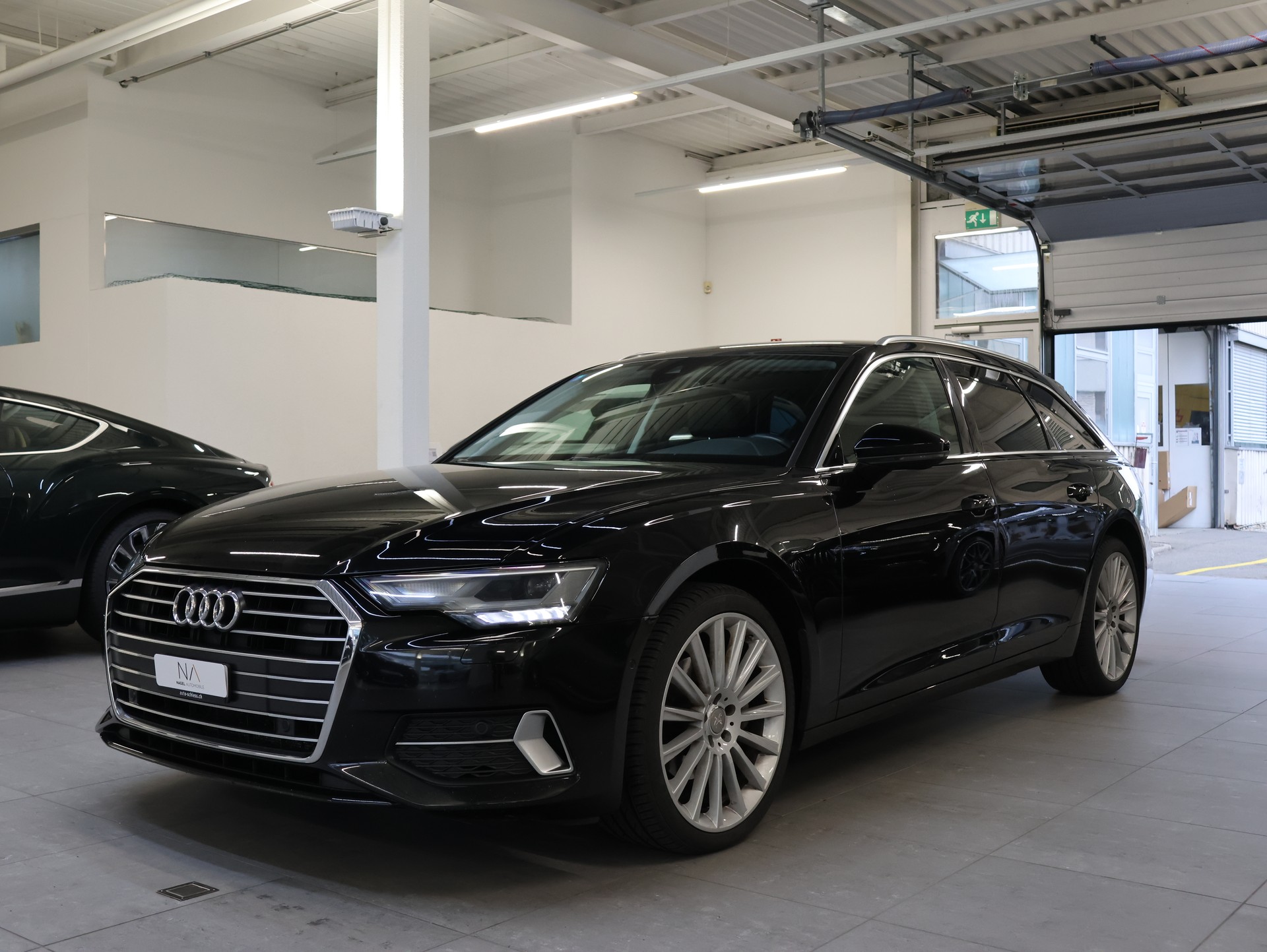 AUDI A6 Avant 40 TDI Sport S-tronic-showroom-element-3