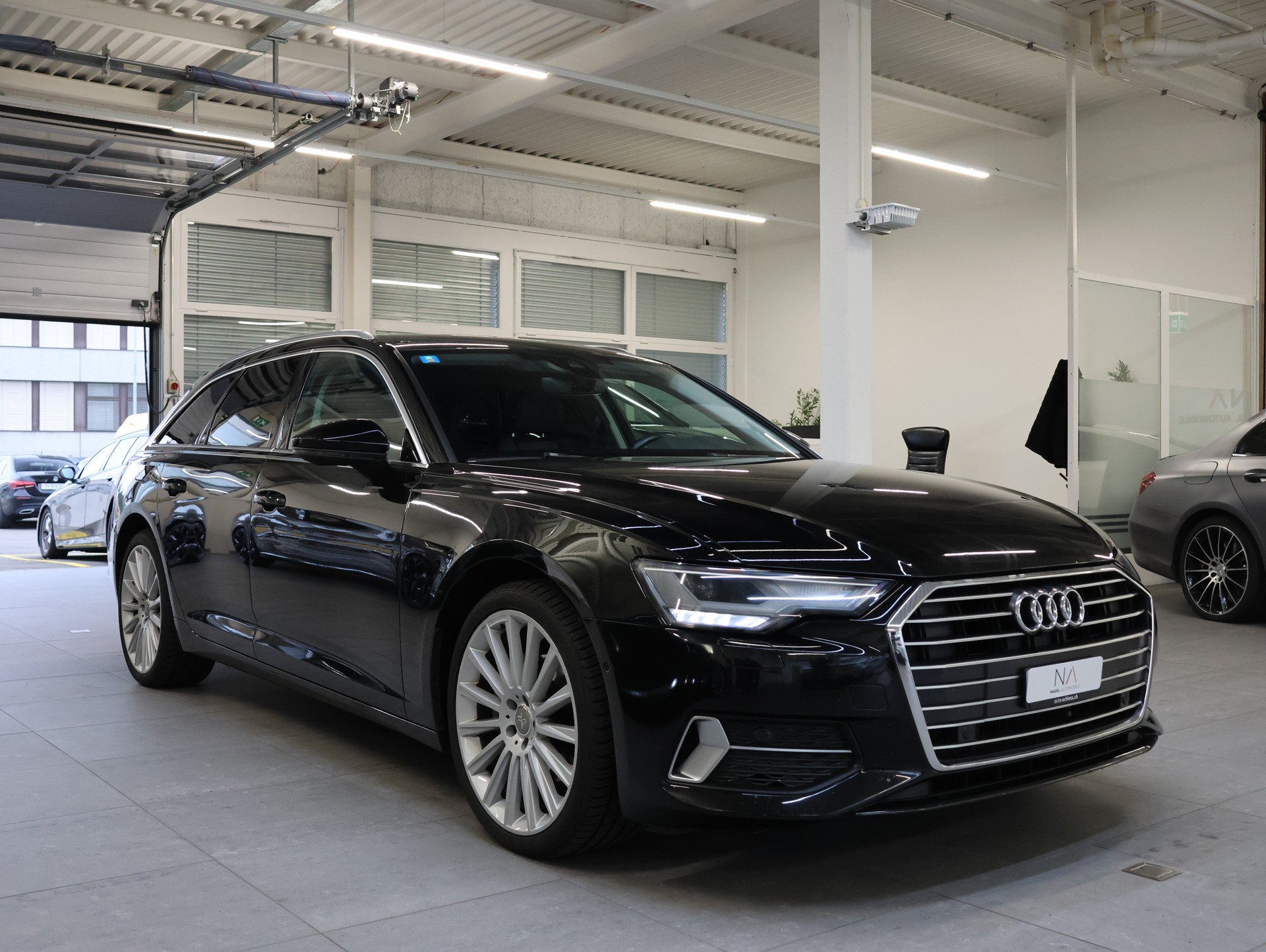 AUDI A6 Avant 40 TDI Sport S-tronic-showroom-element-1
