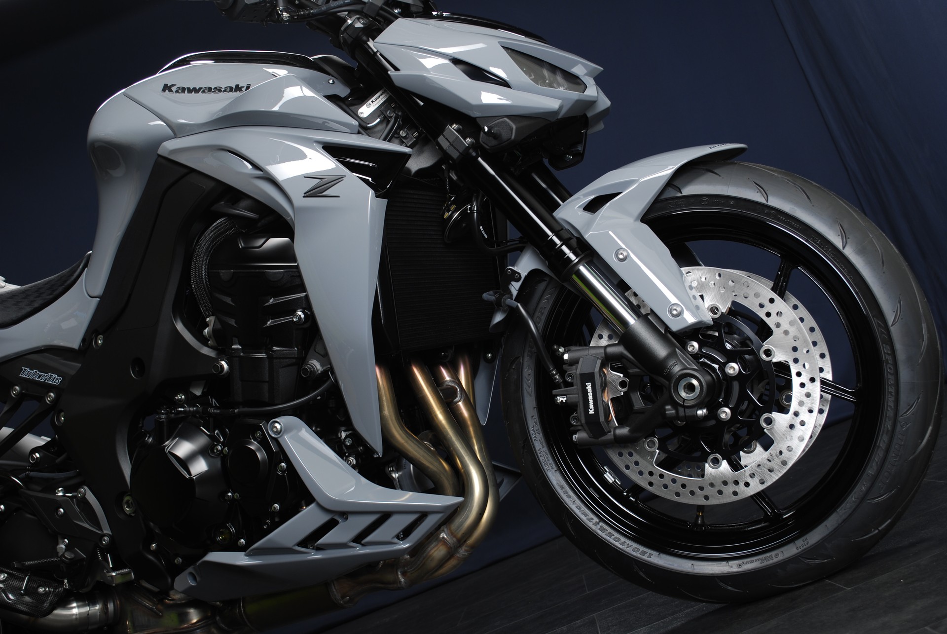 KAWASAKI Z 1100 - Sonderumbau grau-image-7