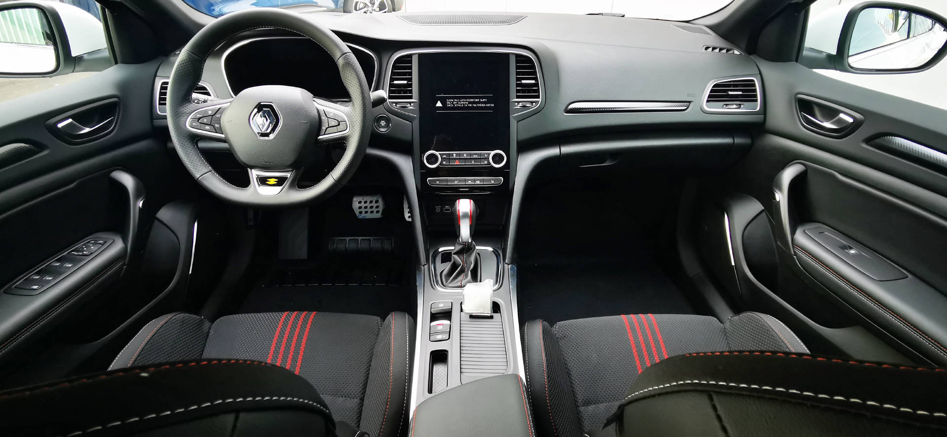 RENAULT Mégane 1.3 TCe 160 R.S. Line EDC-image-10