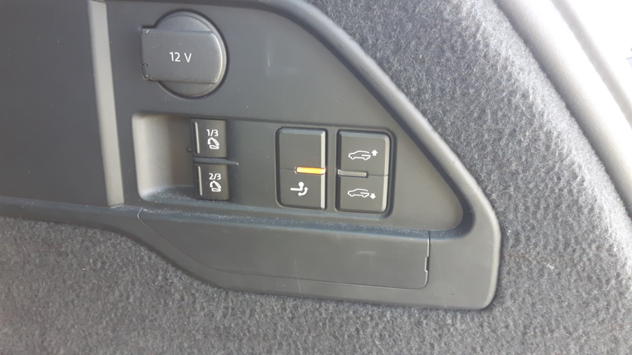 VW Touareg 3.0 TDI BlueMotion Technology Tiptronic-image-10