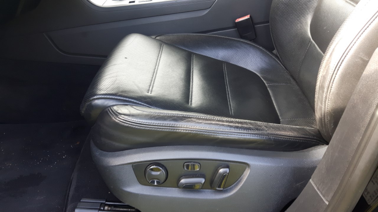VW Touareg 3.0 TDI BlueMotion Technology Tiptronic-image-8