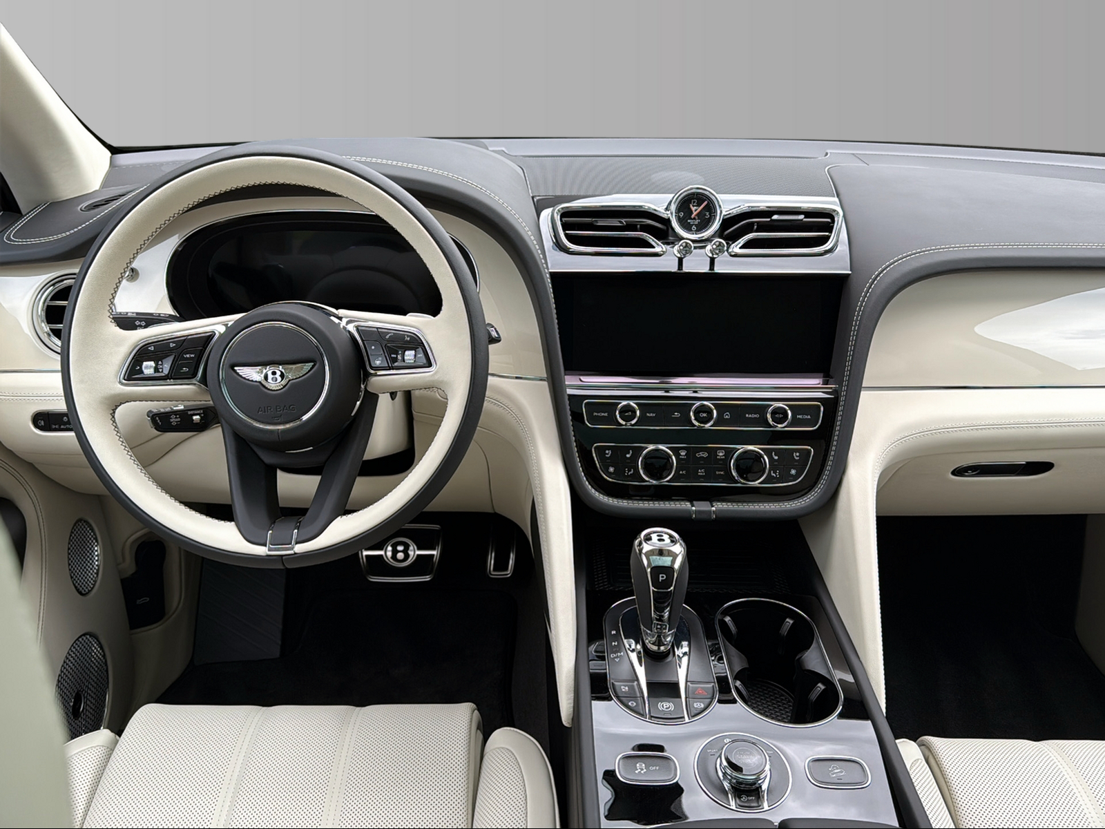 BENTLEY Bentayga Azure-image-5