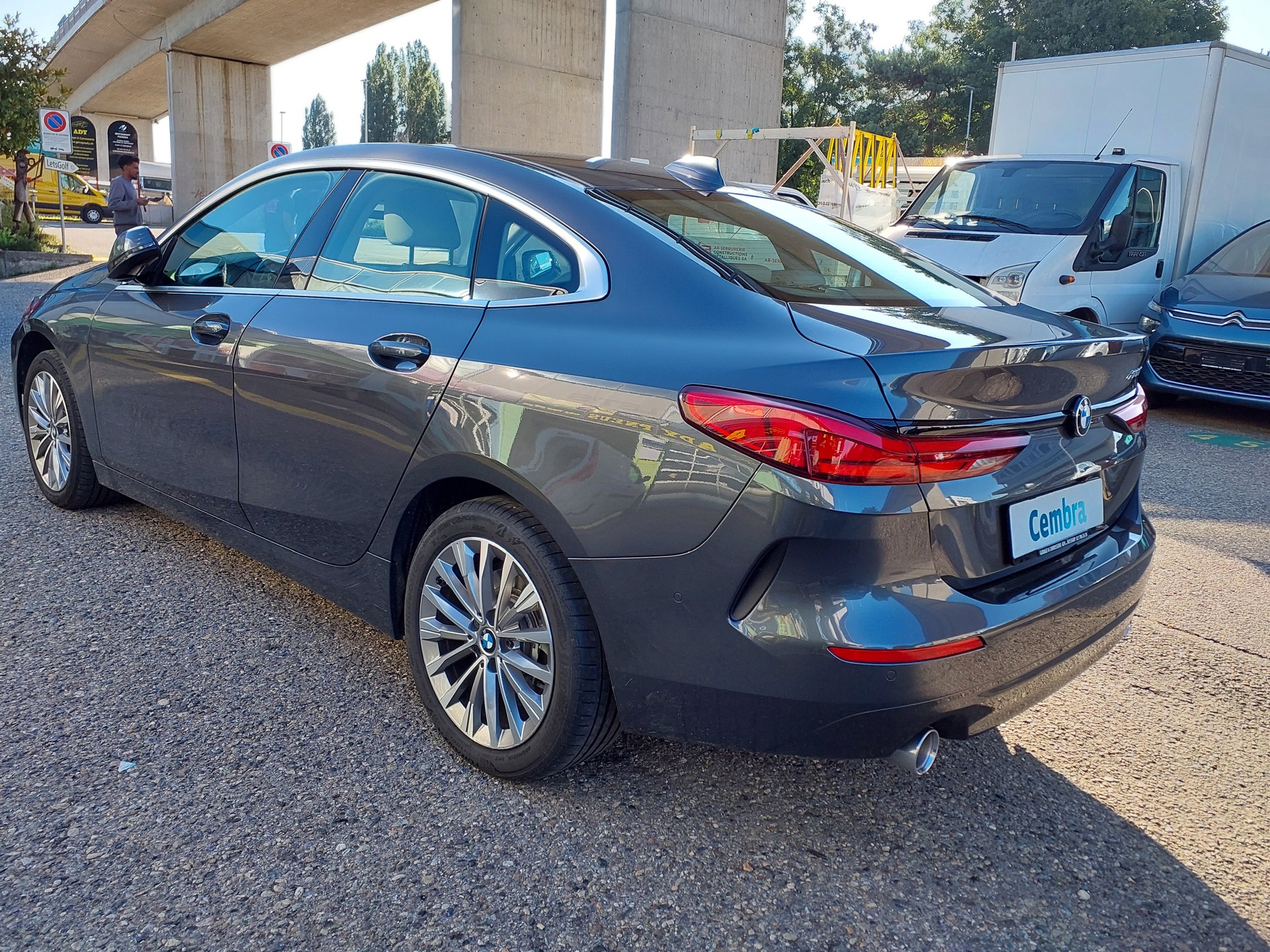BMW 220d Gran Coupé Steptronic M Sport-image-6