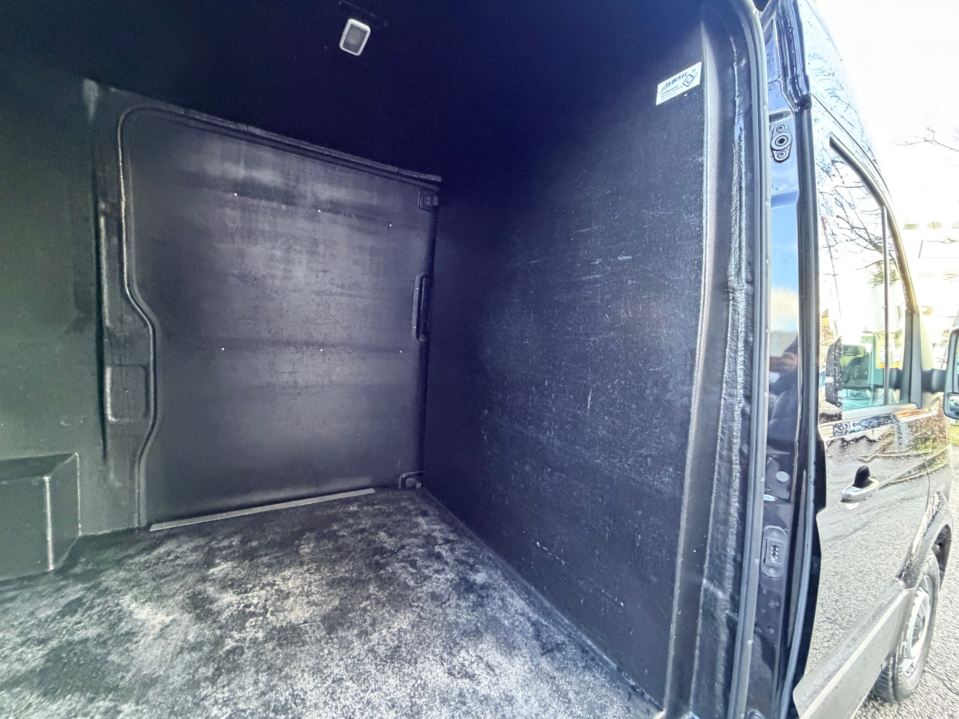 VW Crafter 35 2.0 TDI L3-image-12