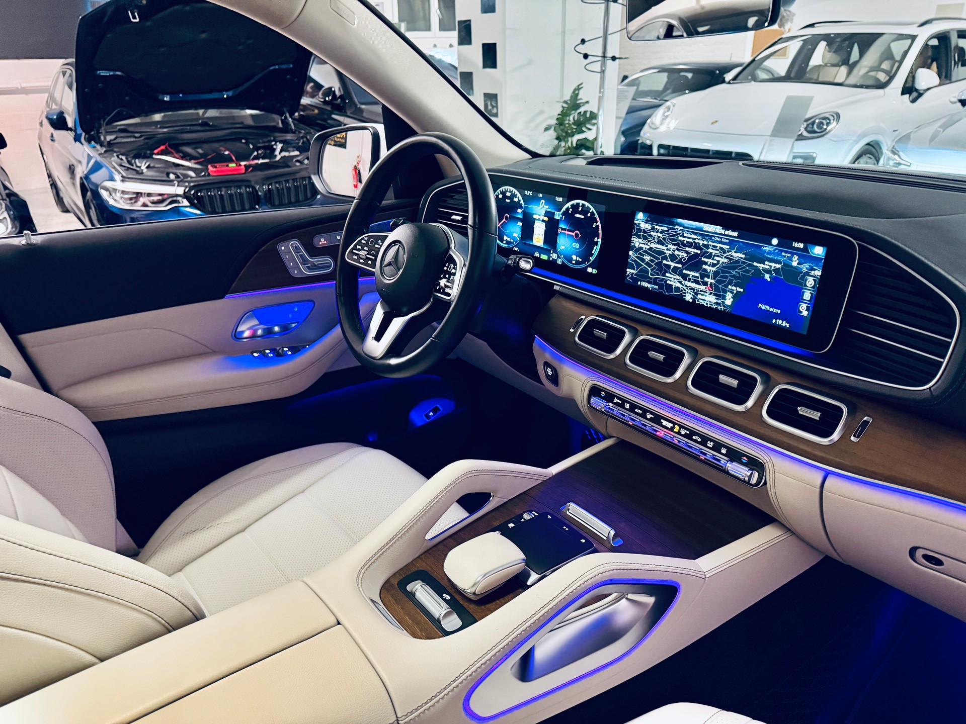 MERCEDES-BENZ GLE 350 de 4Matic 9G-Tronic-image-23