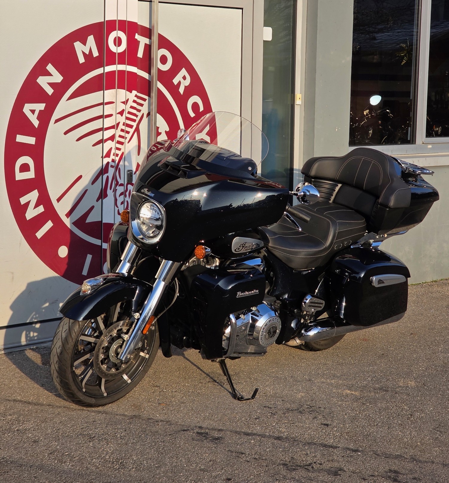 INDIAN Roadmaster Limited-image-3