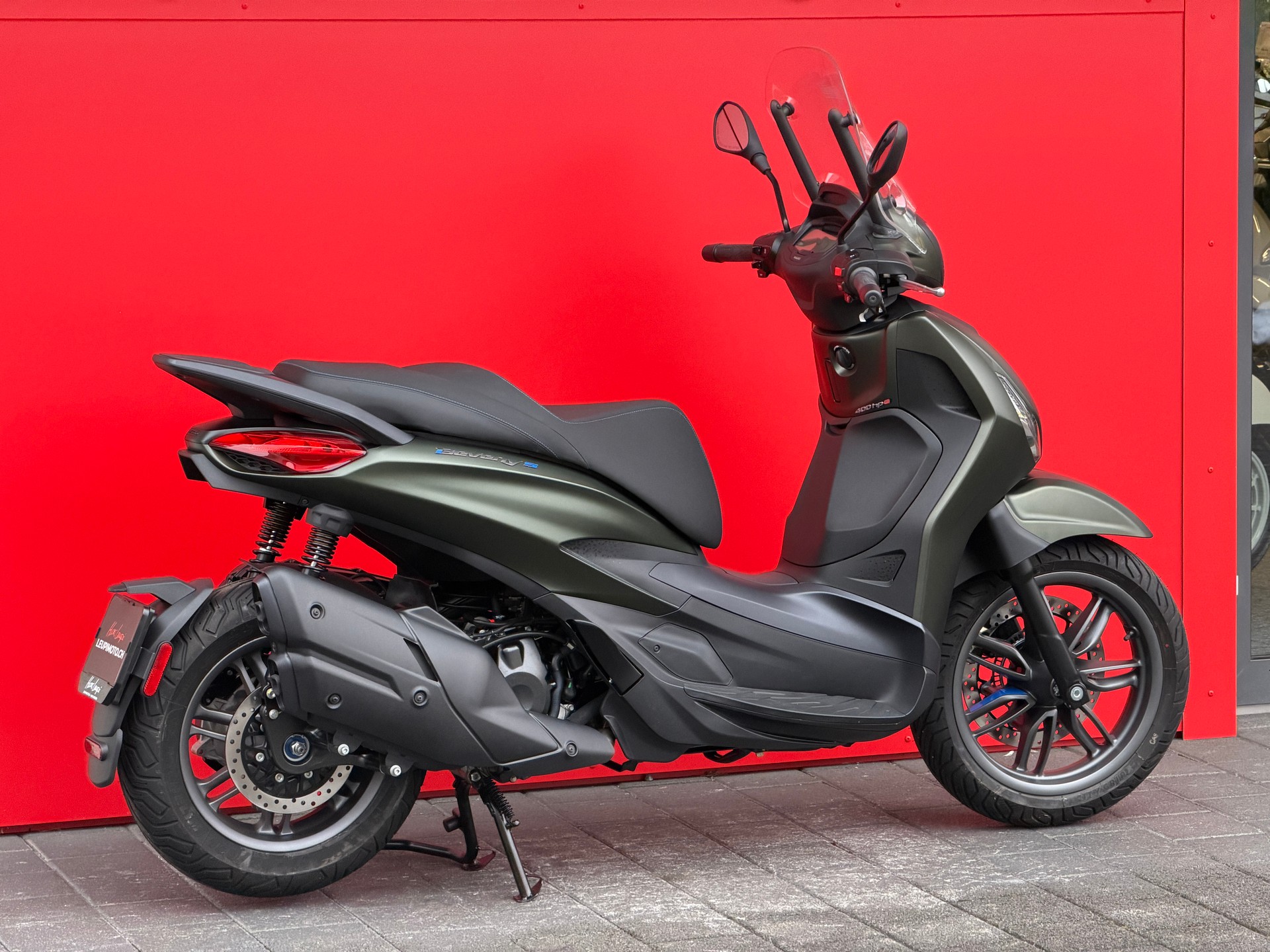 PIAGGIO Beverly 400 Sport E5+-image-11