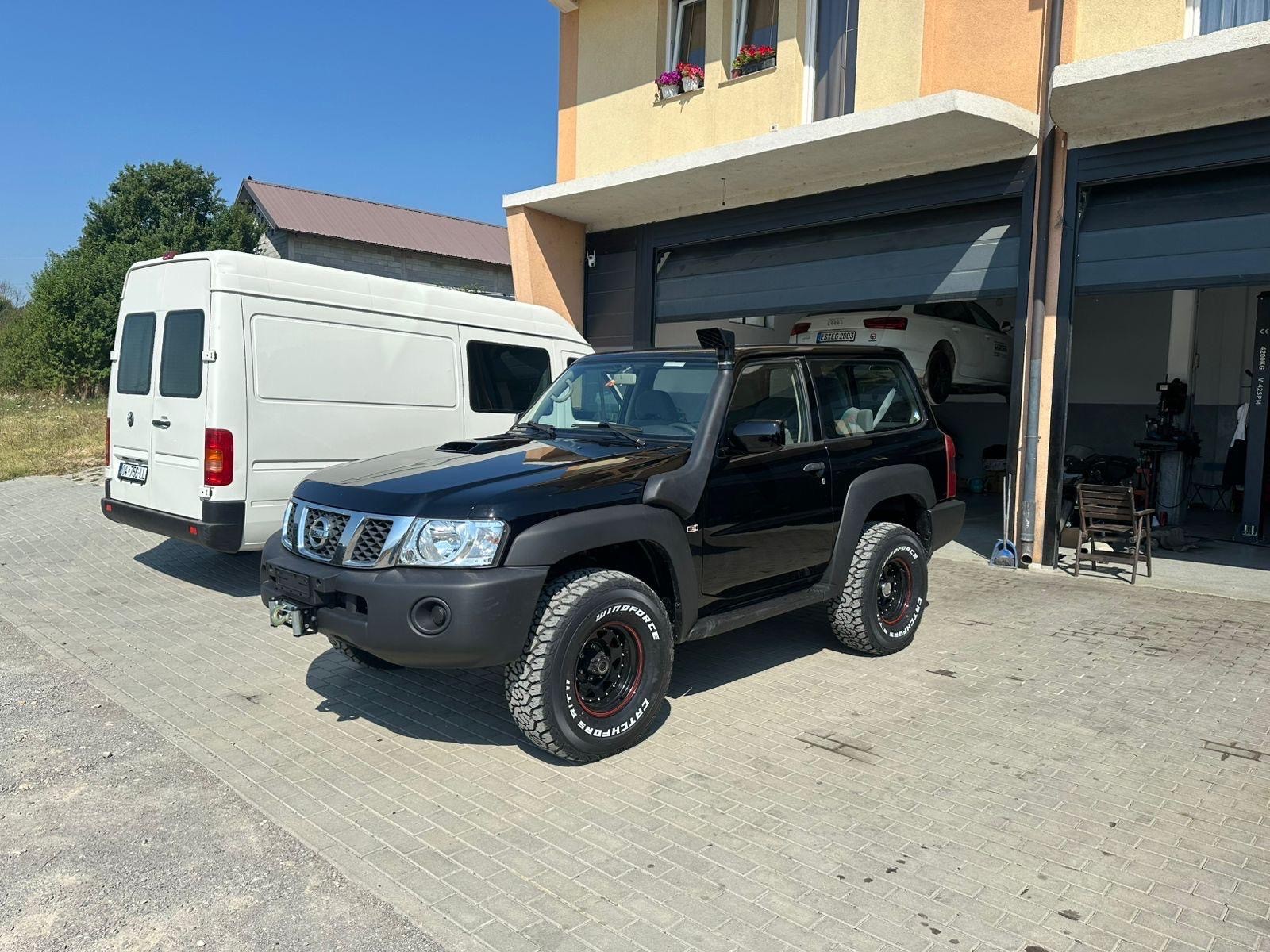 NISSAN Patrol 3.0 Di Luxury Hardtop-image-4