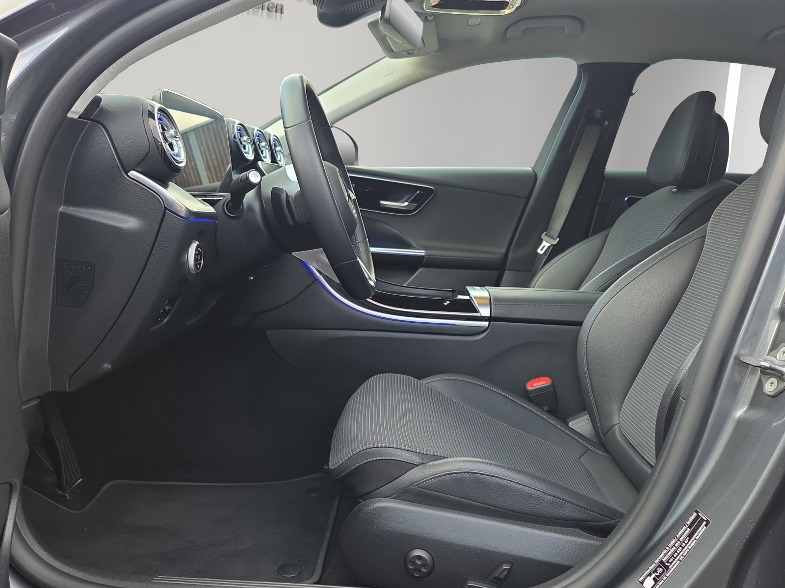 MERCEDES-BENZ C 200 Avantgarde-image-8