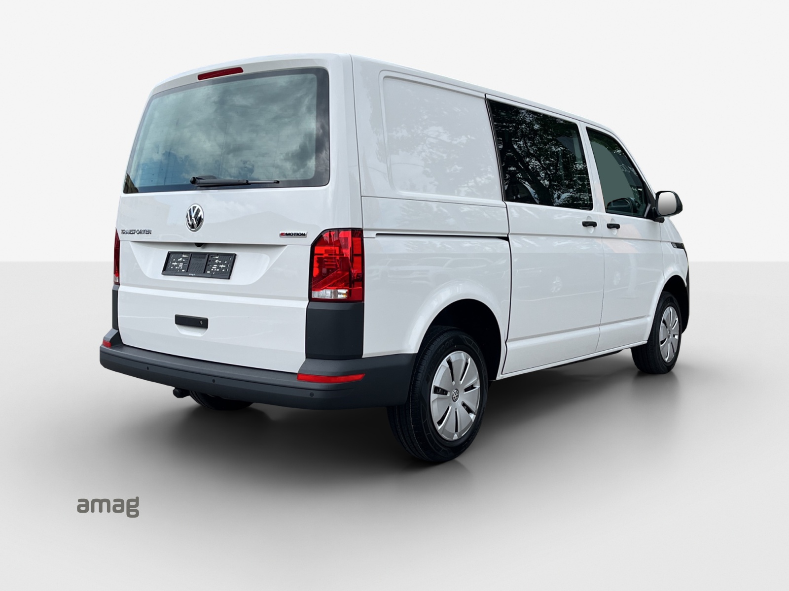 VW T6.1 2.0 TDI 4Motion DSG-showroom-element-3