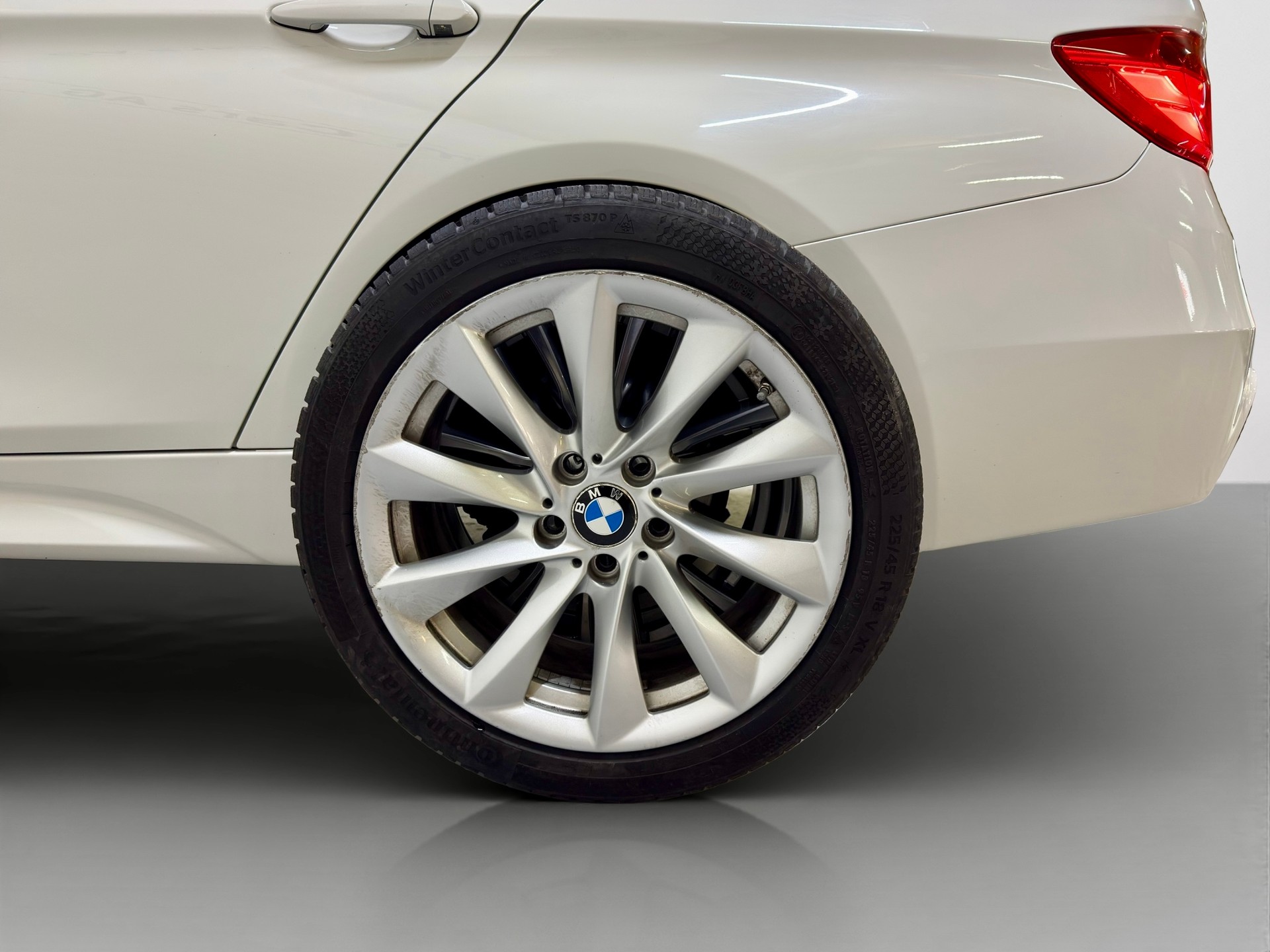 BMW 335d xDrive Touring Steptronic M-Paket-image-8