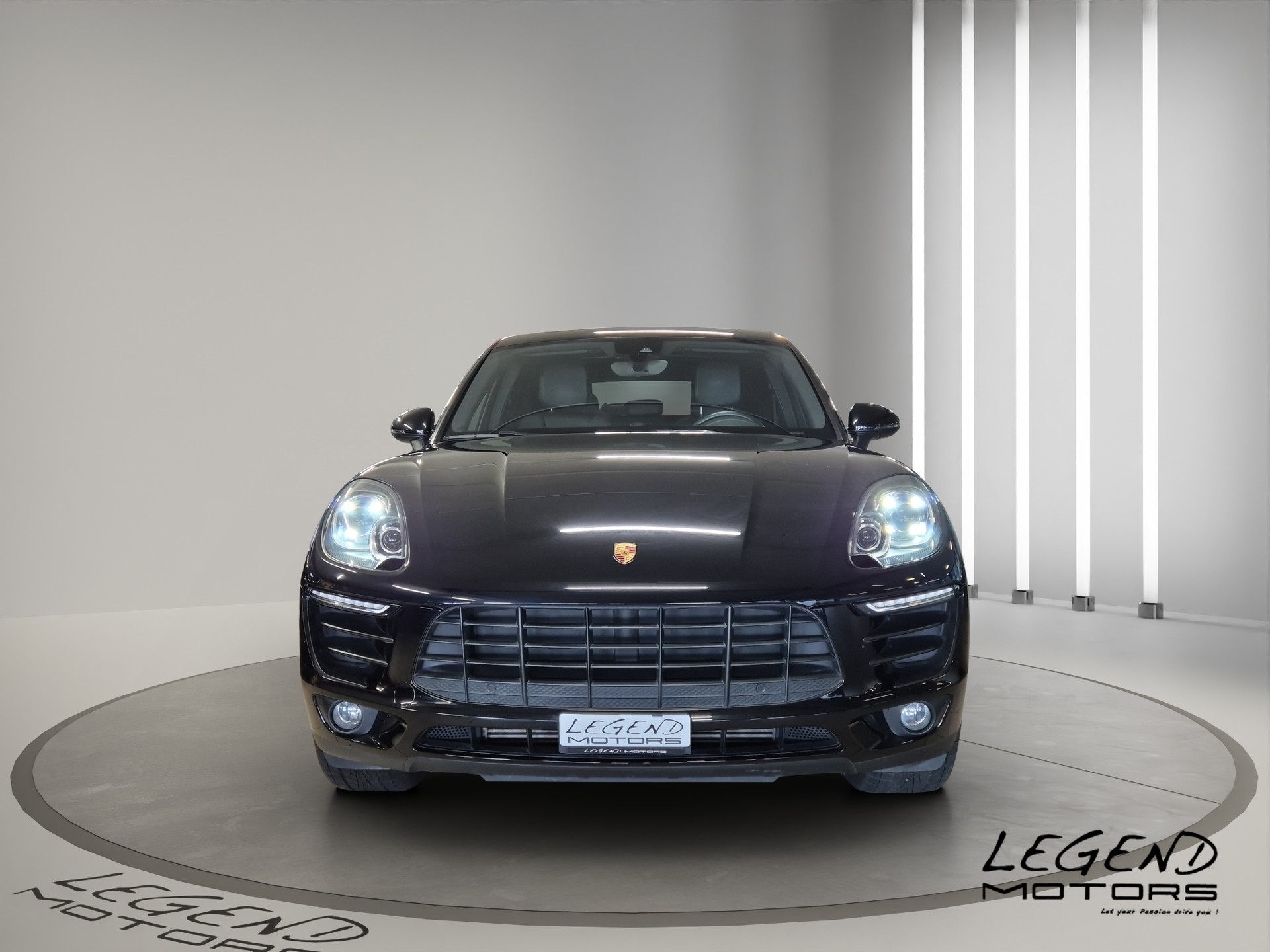 PORSCHE Macan PDK FULL SUIVI PORSCHE - LEASING à partir de CHF 480.-/mois-showroom-element-1