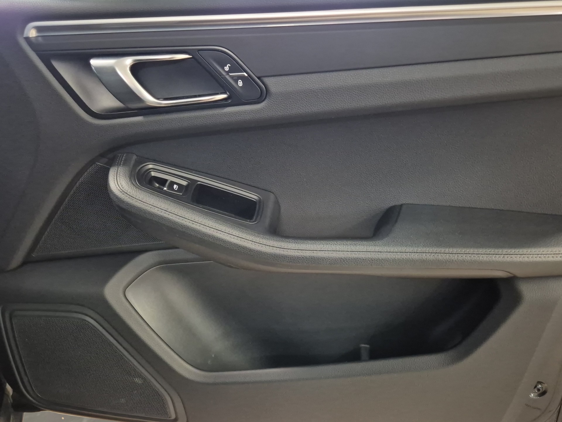 PORSCHE Macan PDK FULL SUIVI PORSCHE - LEASING à partir de CHF 480.-/mois-image-15