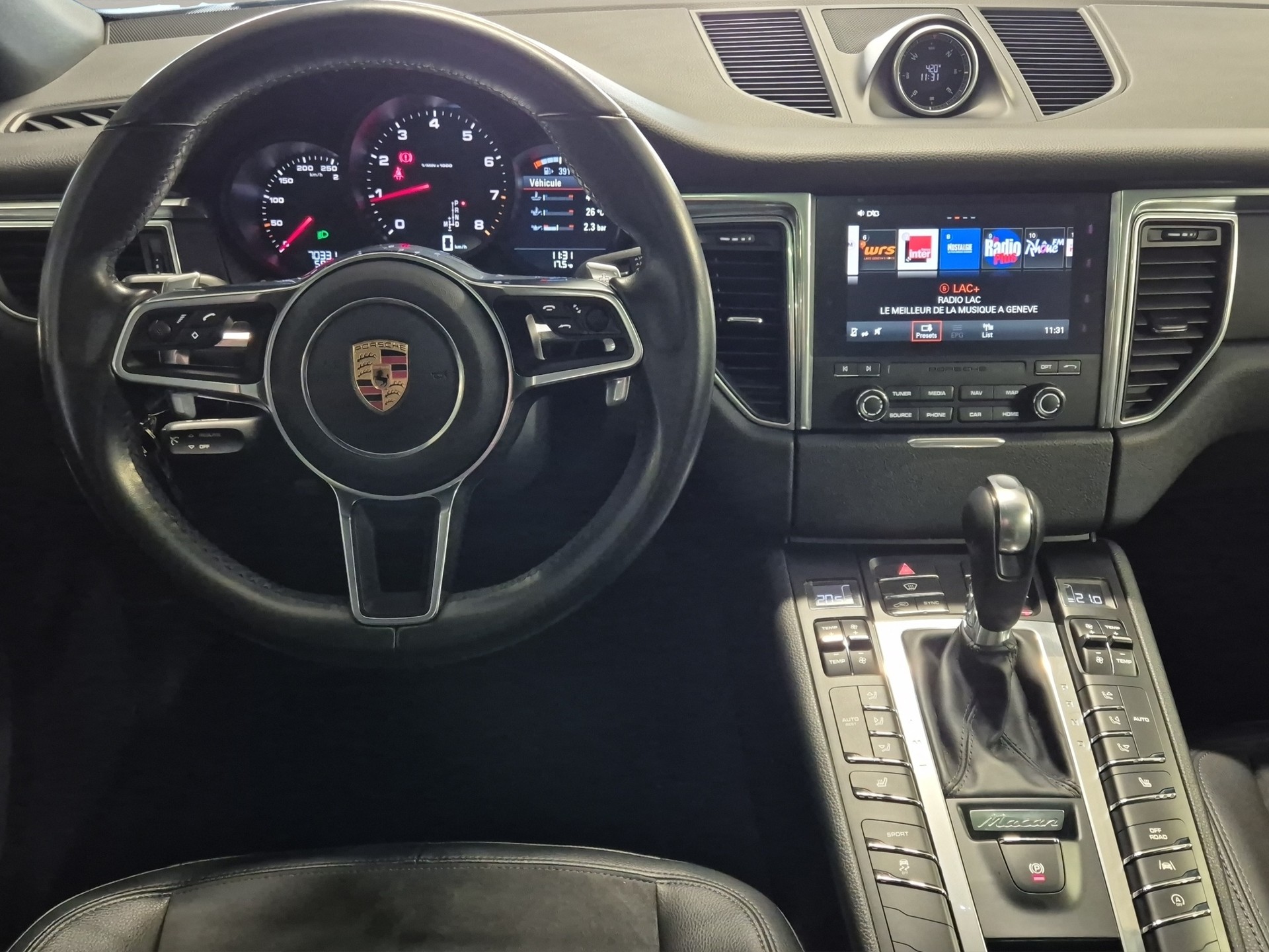 PORSCHE Macan PDK FULL SUIVI PORSCHE - LEASING à partir de CHF 480.-/mois-image-8