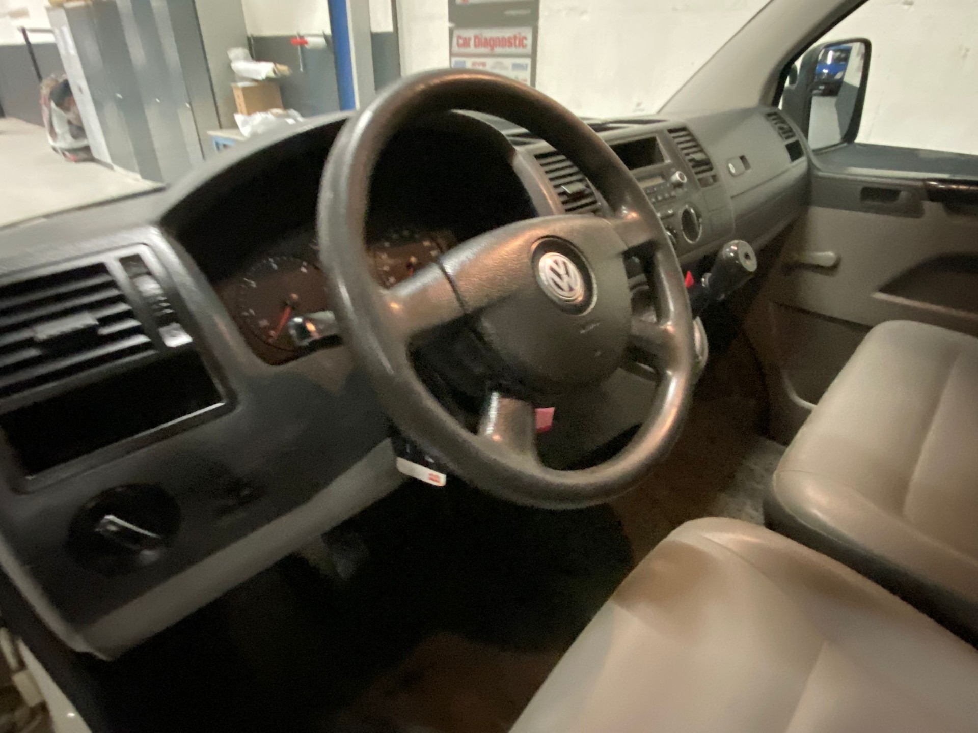 VW T5 2.5 TDI 4x4 PD 4MOTION Kippbrücke-image-12