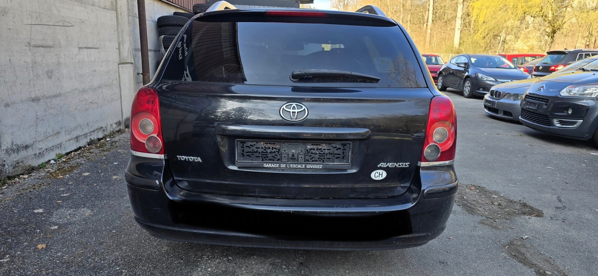 TOYOTA Avensis 1.8 VVT-i Linea Luna Liftback-image-3