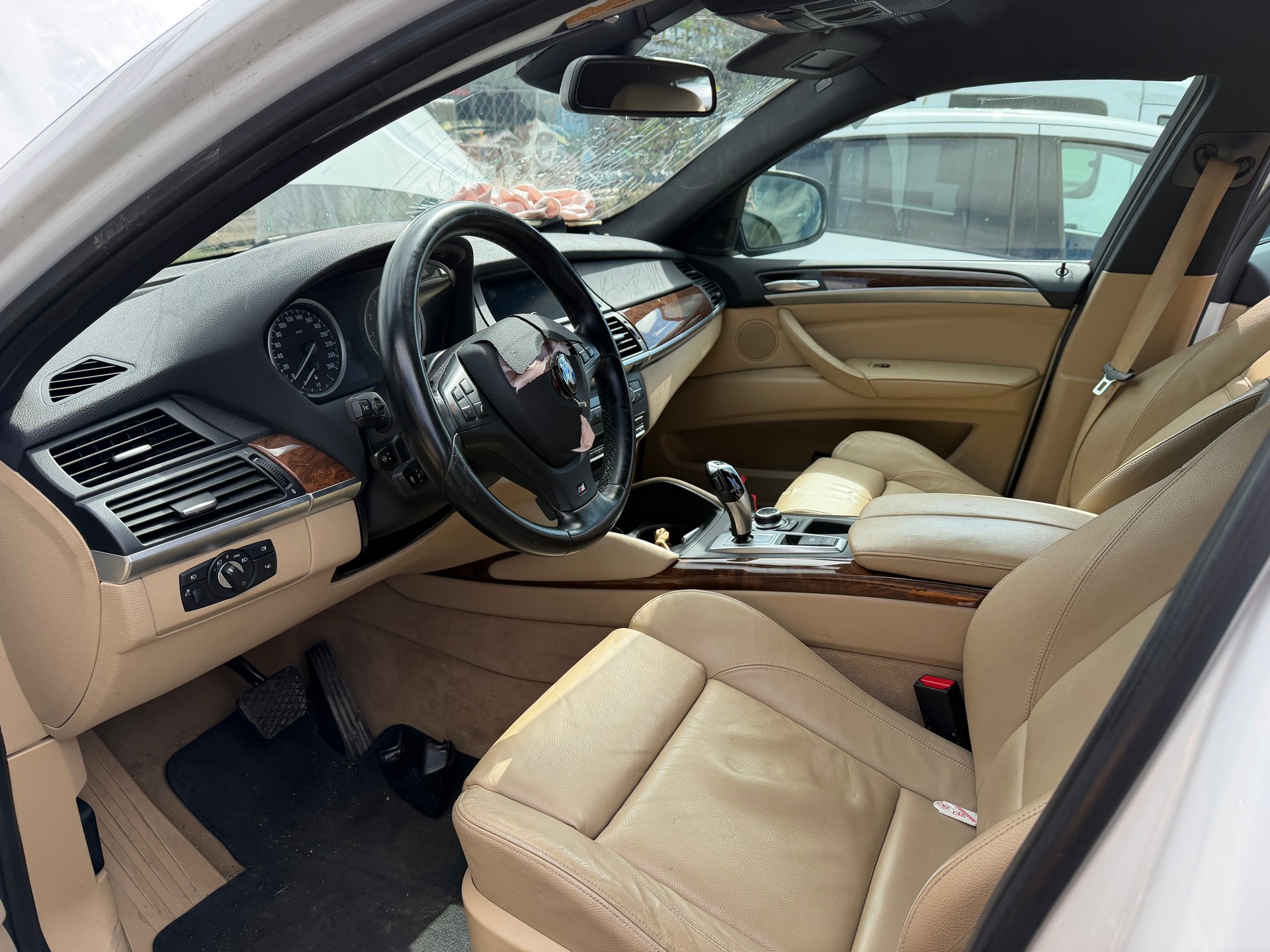 BMW X6 xDrive 50i Steptronic-image-4