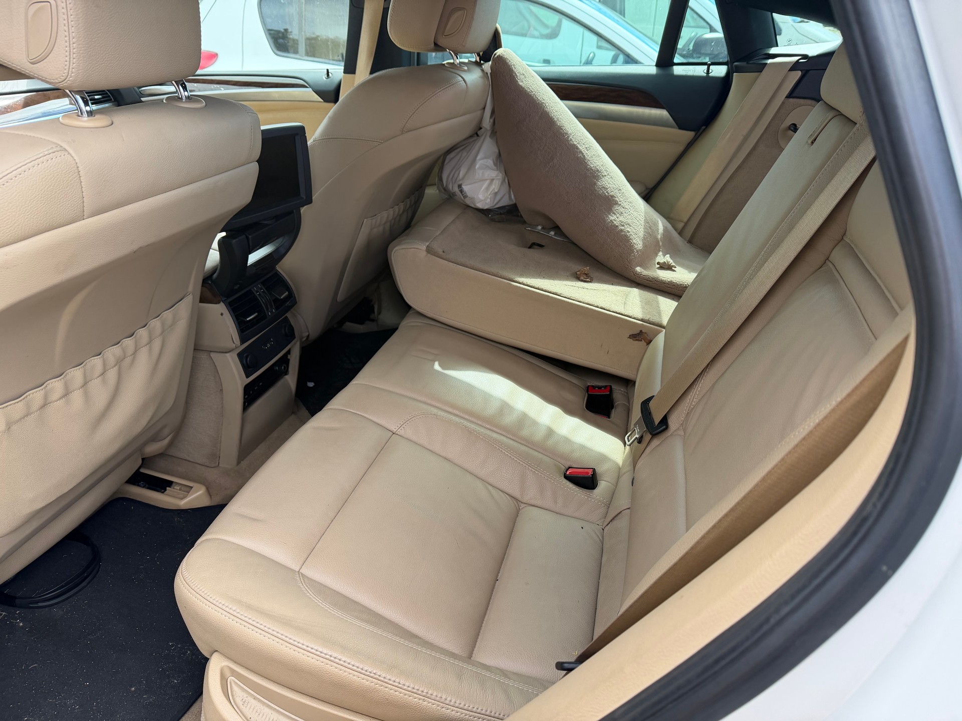 BMW X6 xDrive 50i Steptronic-image-6