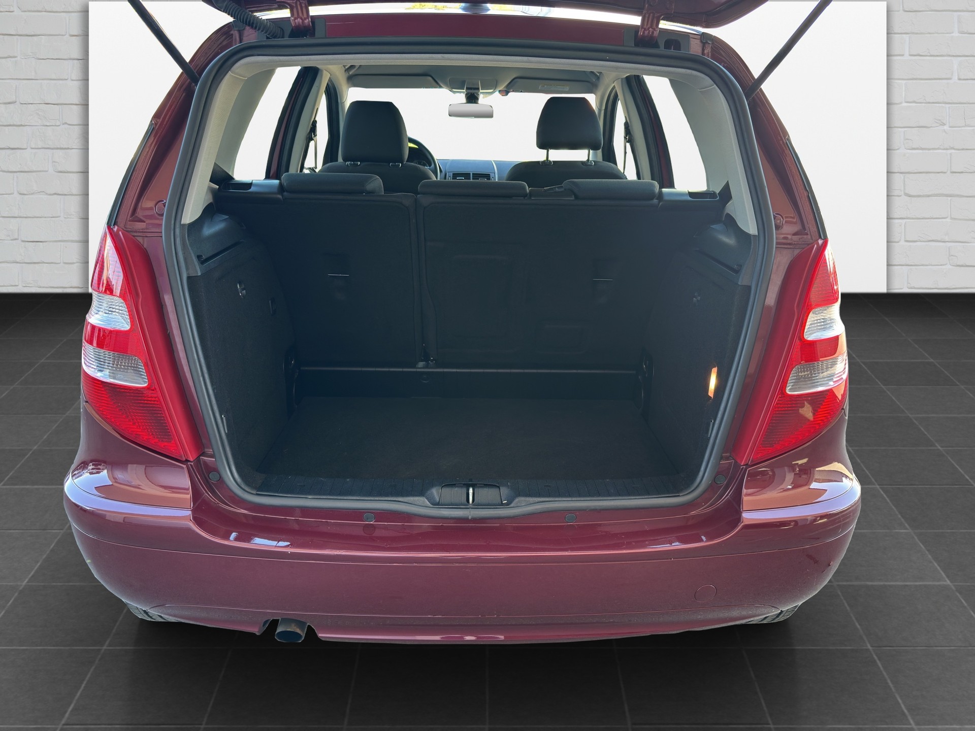 MERCEDES-BENZ A 170 Classic-image-13