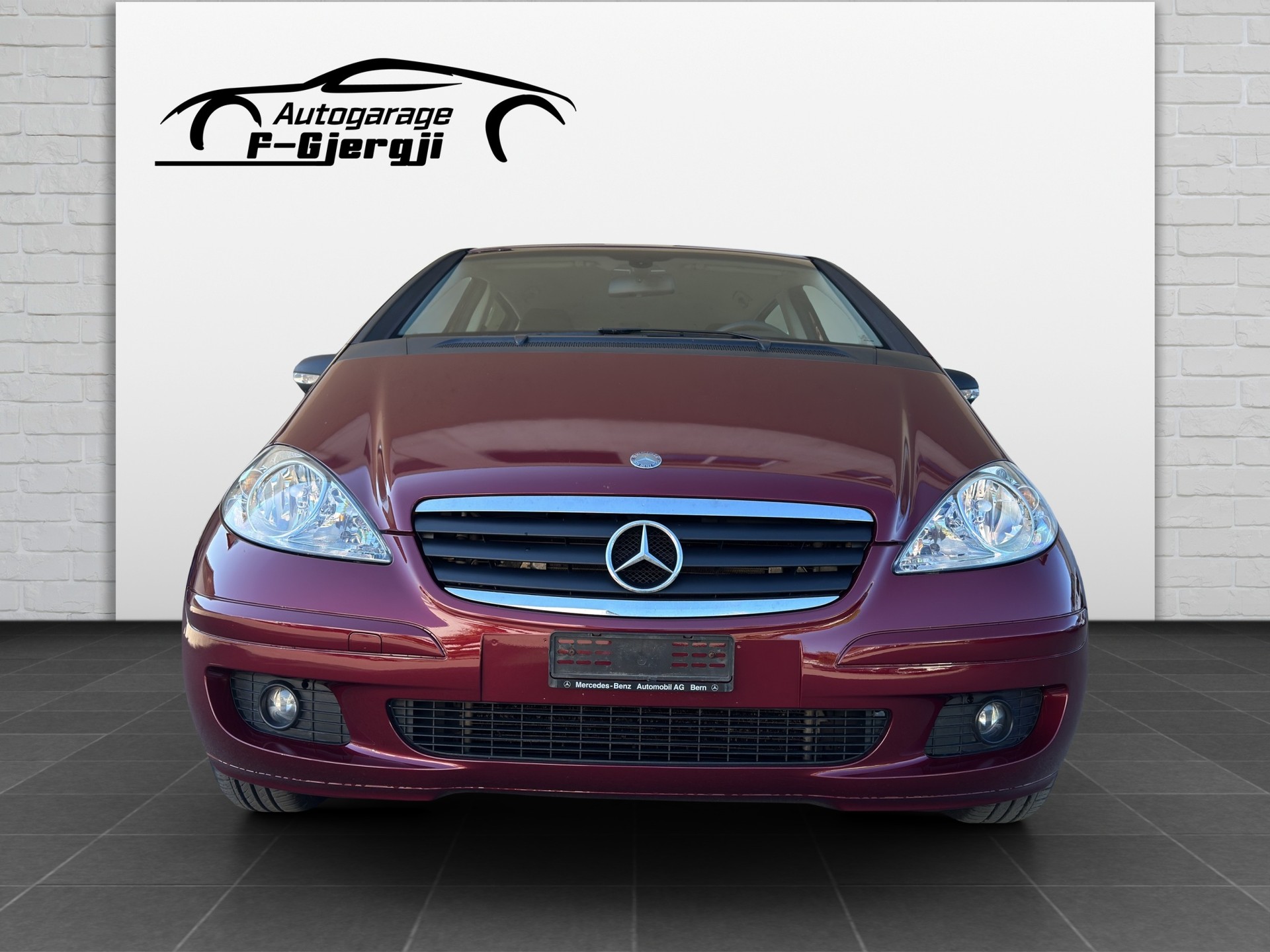 MERCEDES-BENZ A 170 Classic-showroom-element-2