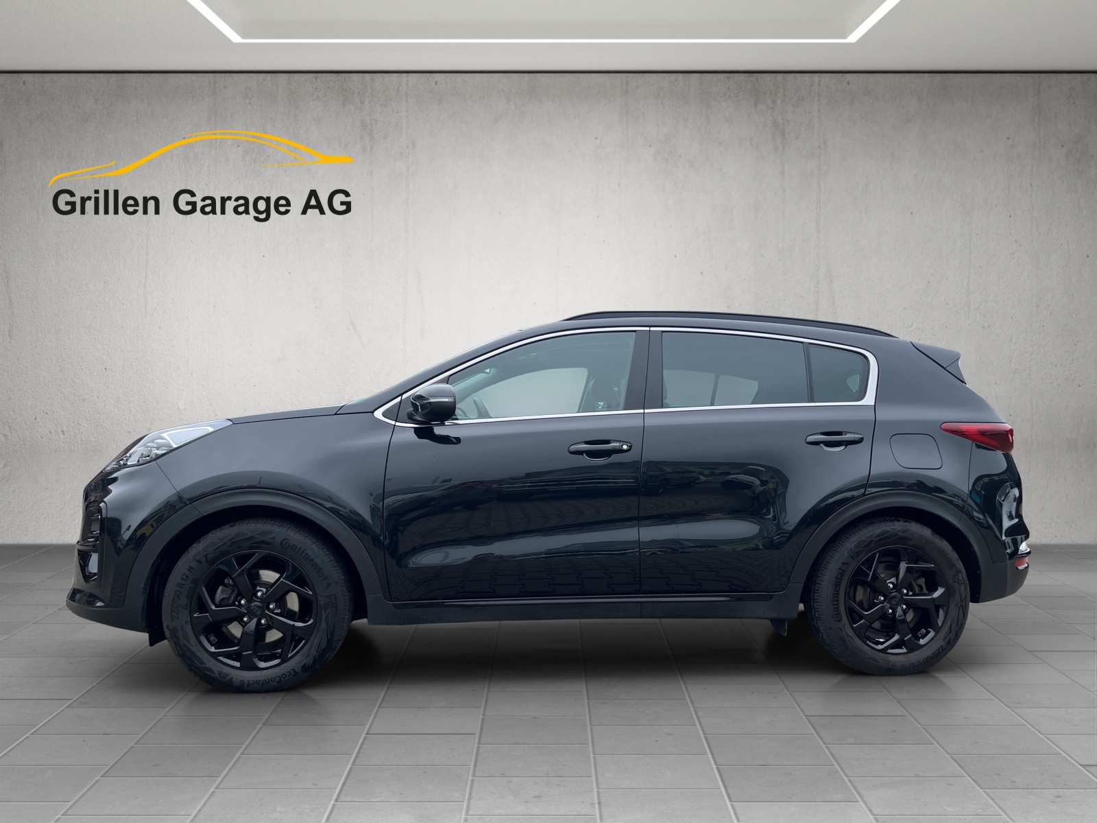 KIA Sportage 1.6 CRDi MHEV Black Edition-showroom-element-1