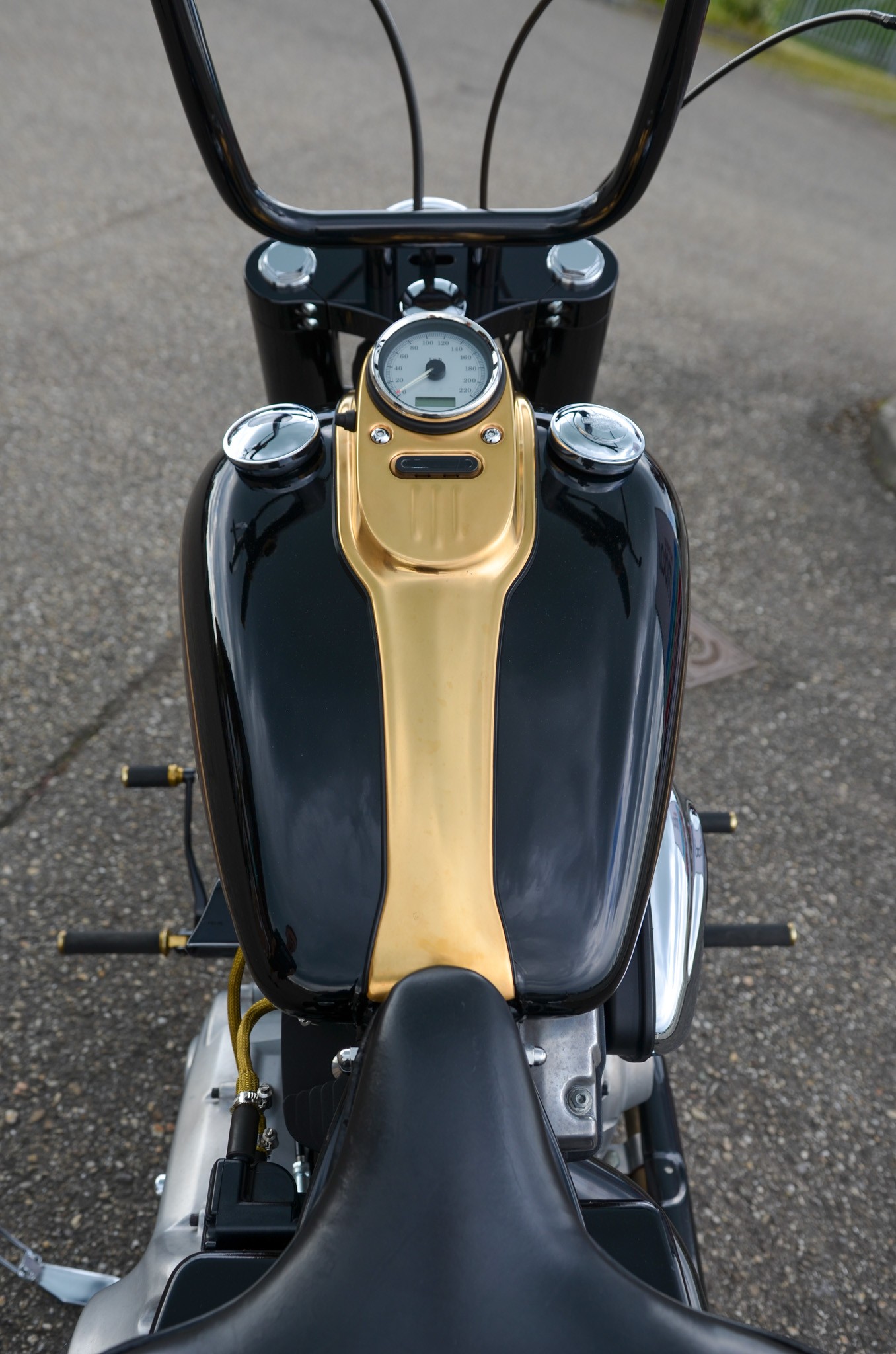 HARLEY-DAVIDSON FXDBI Dyna Street Bob-image-4