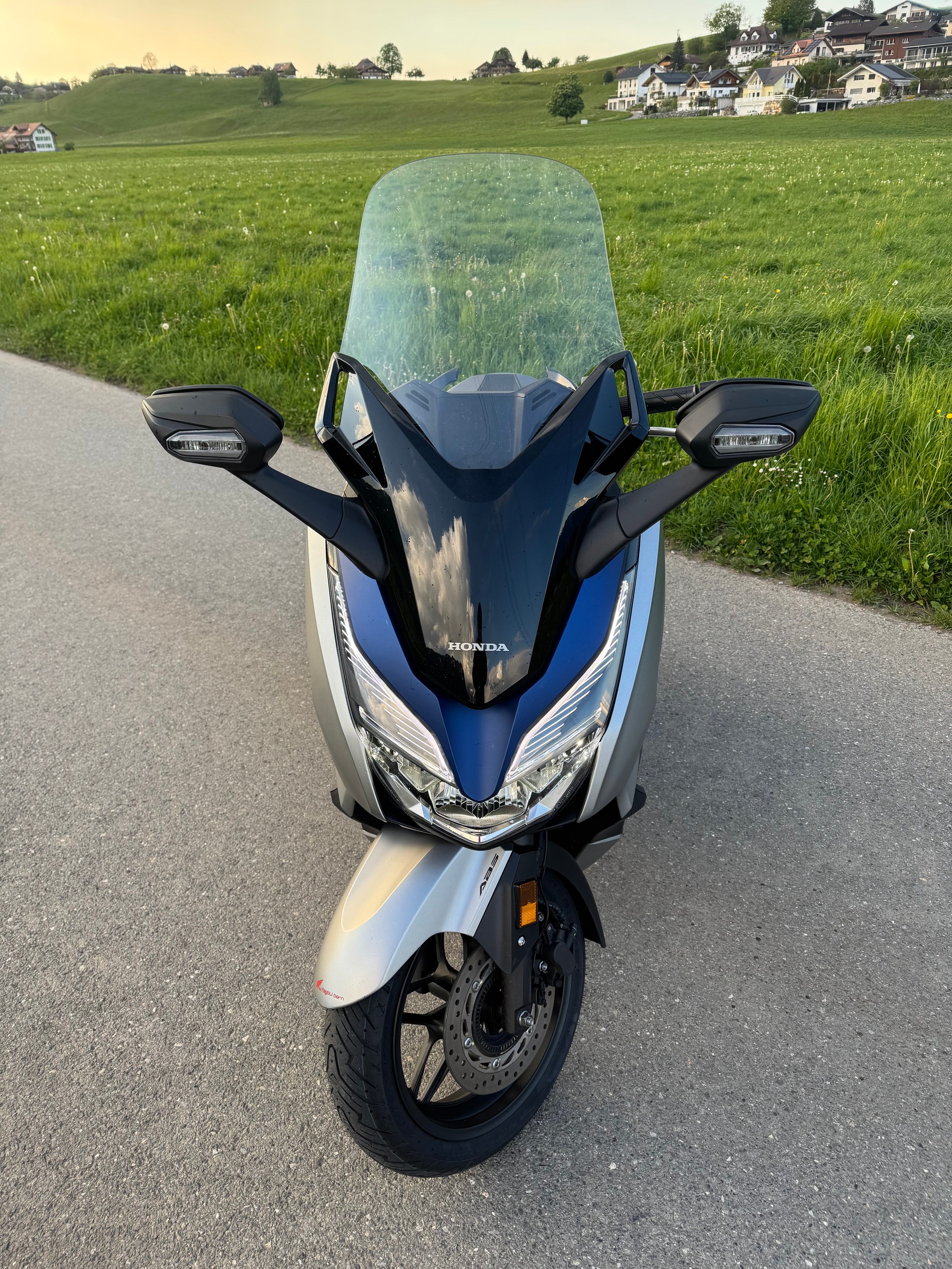 HONDA Nss 125 Forza ABS-image-3
