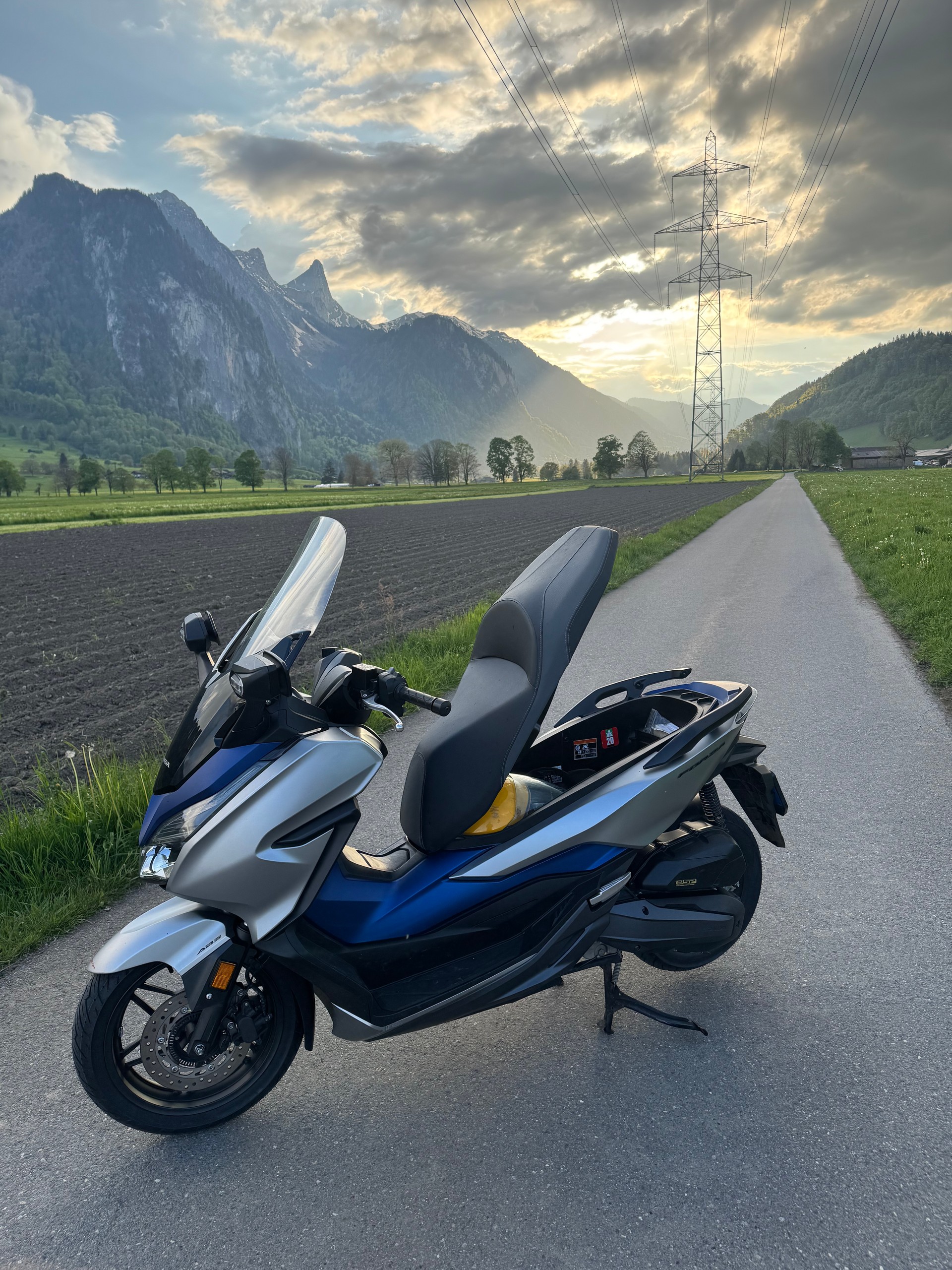 HONDA Nss 125 Forza ABS-image-2