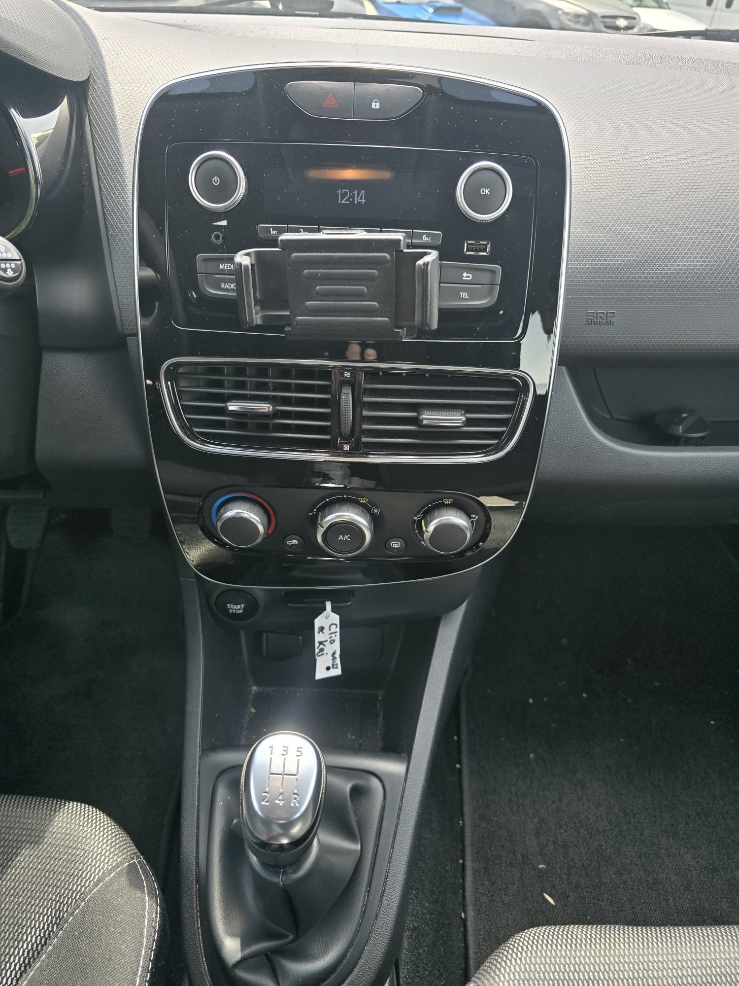 RENAULT Clio 0.9 Life-image-11