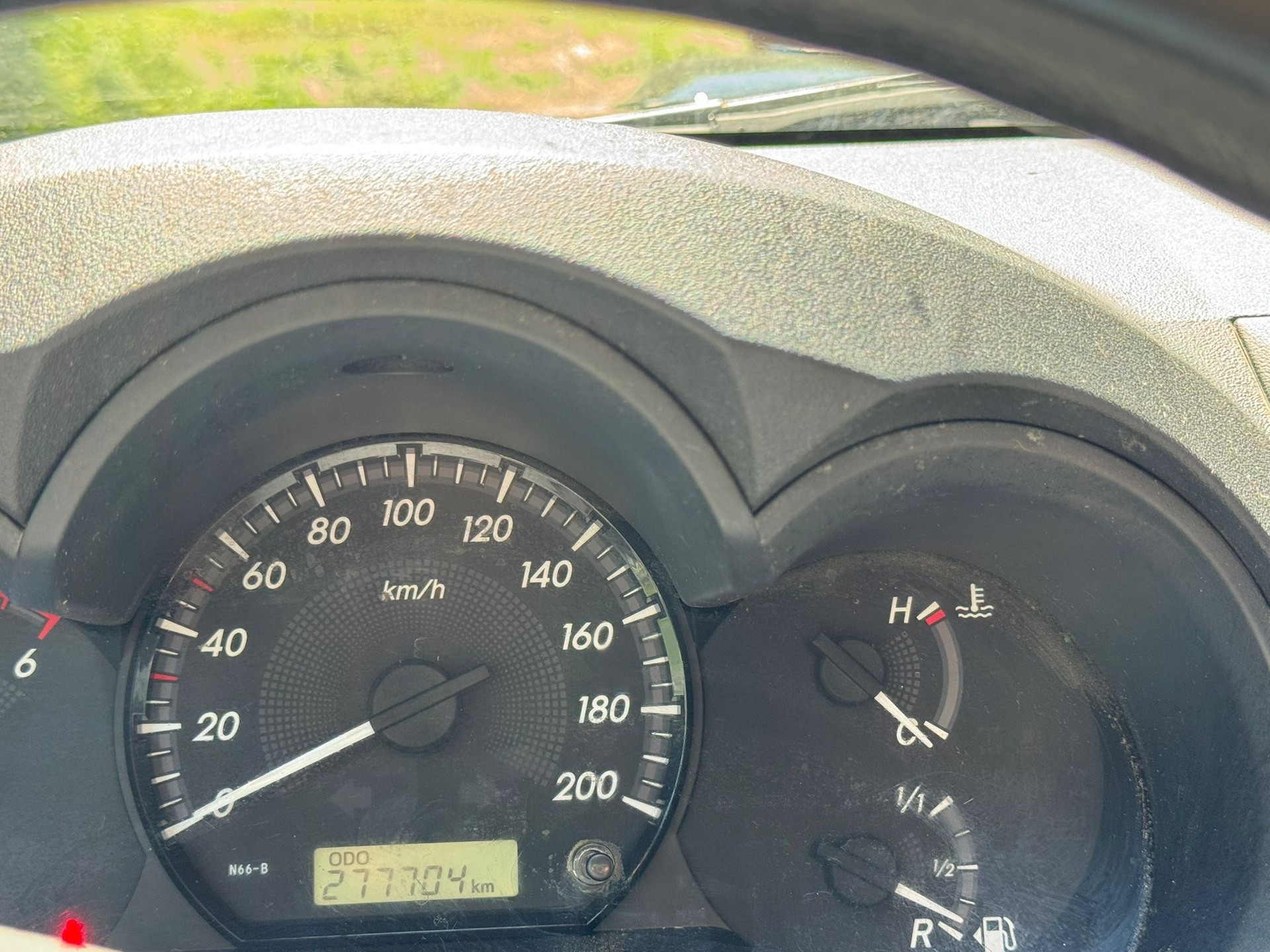 TOYOTA Hilux 2.5D 4WD Extra Cab Luna-image-15