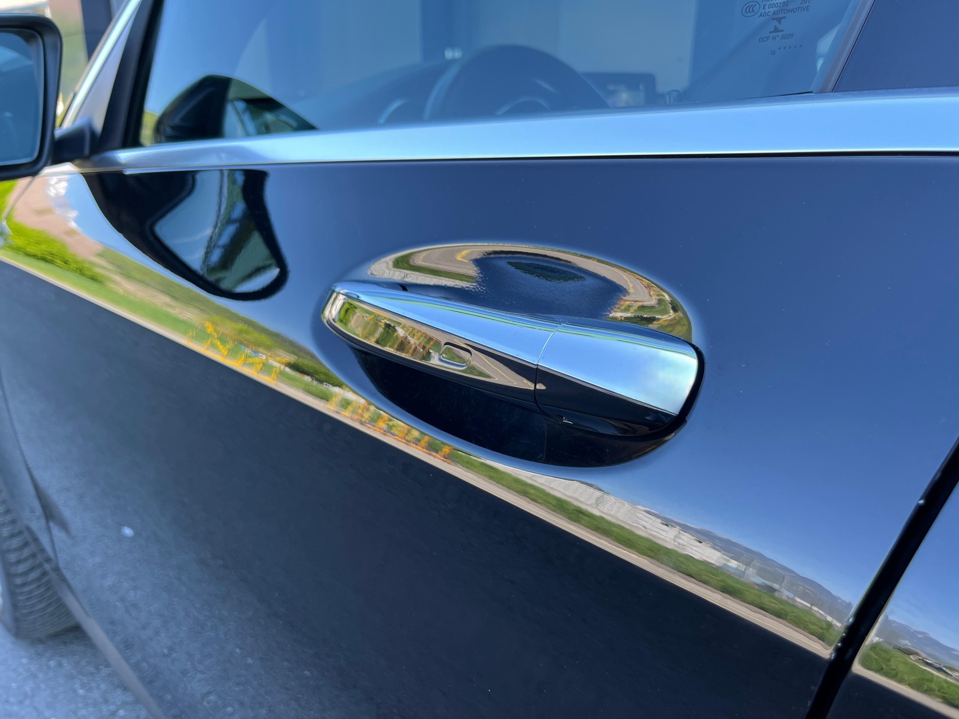 MERCEDES-BENZ GLC 250 AMG Line 4Matic 9G-Tronic-image-16