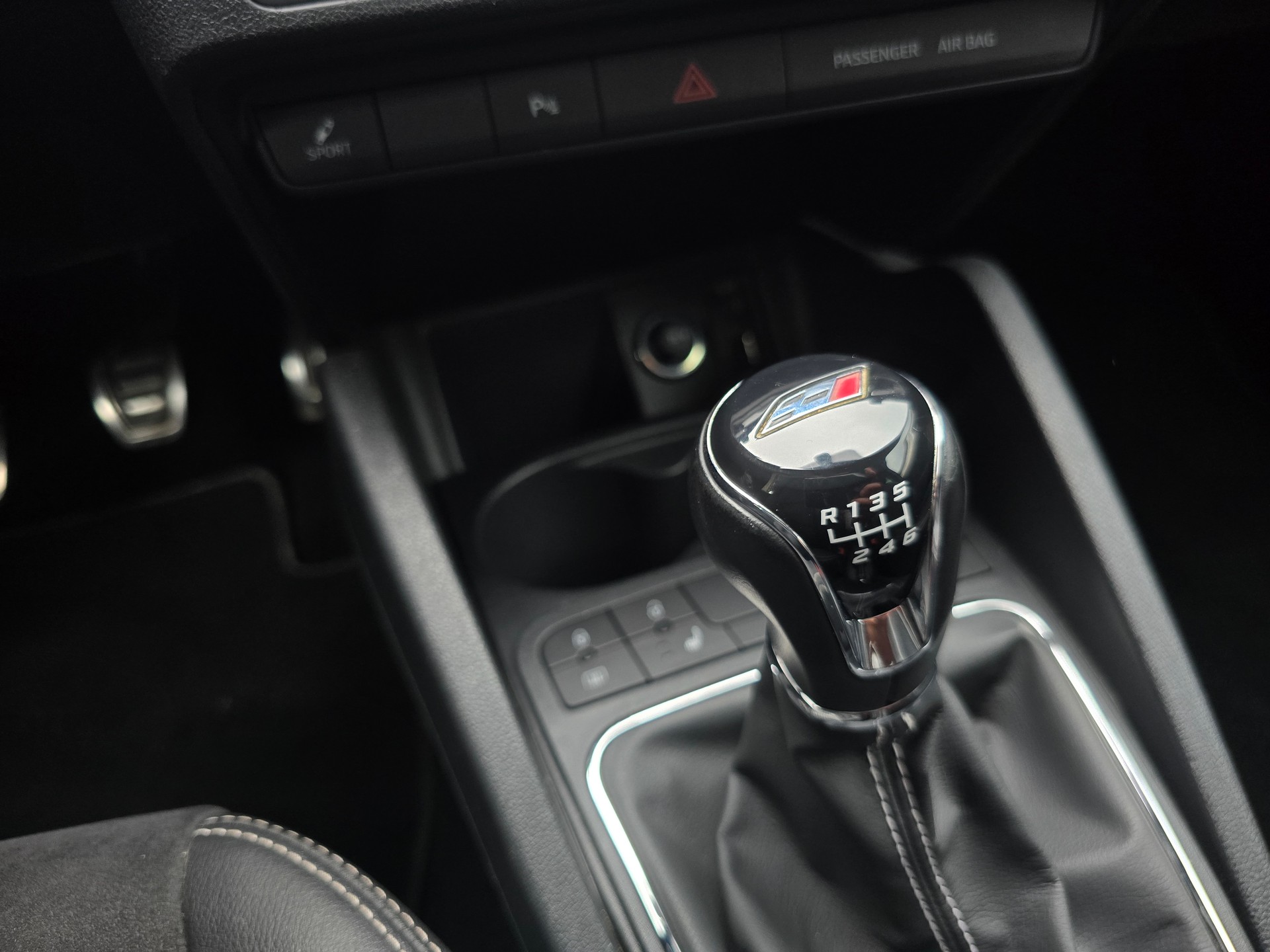SEAT Ibiza SC 1.8 TSI Cupra-image-17