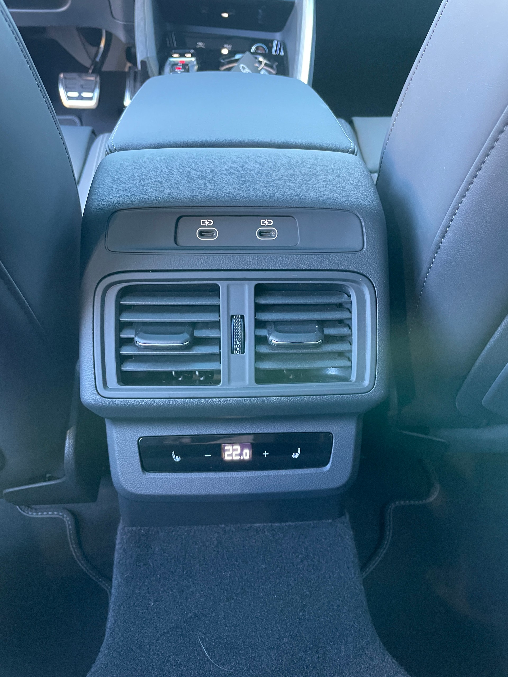 AUDI Q5 e-hybrid quattro 270 kW S-tronic (MODELL 2026)-image-14
