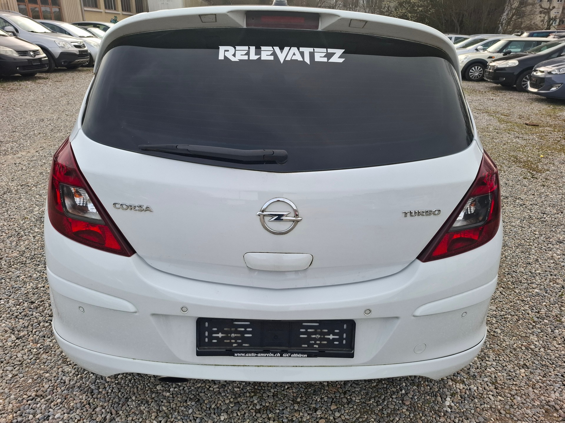 OPEL Corsa 1.6 Turbo Color Edition-image-7
