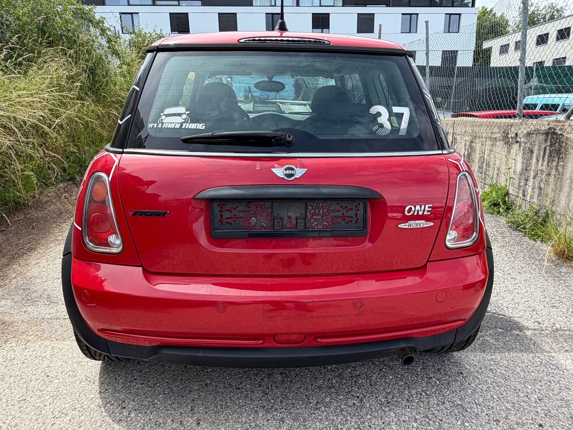 MINI One-image-4