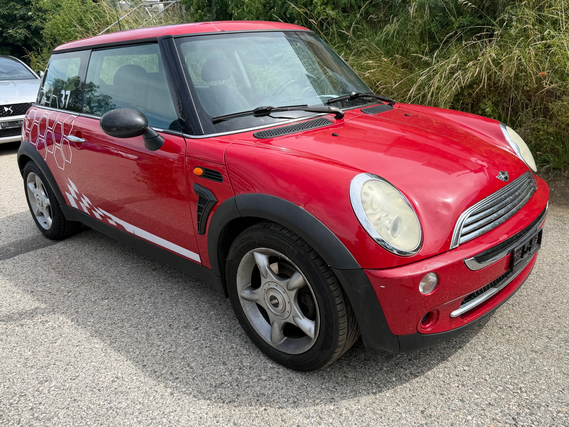 MINI One-image-2