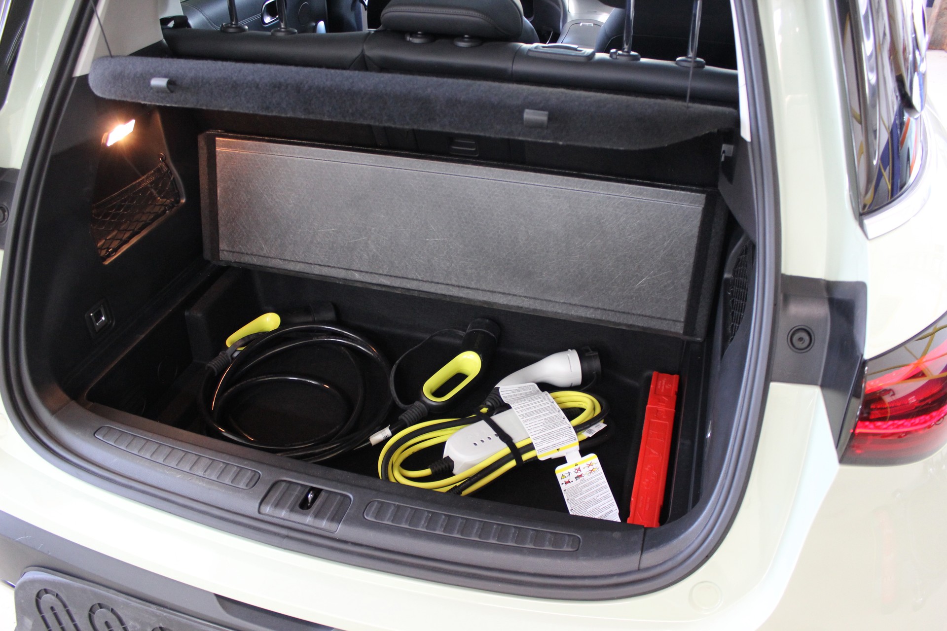 SMART #1 66kWh Pro+ Swiss 💥 TOP Ausstattung 💥 Garantie 💥 Lieferung möglich-image-21