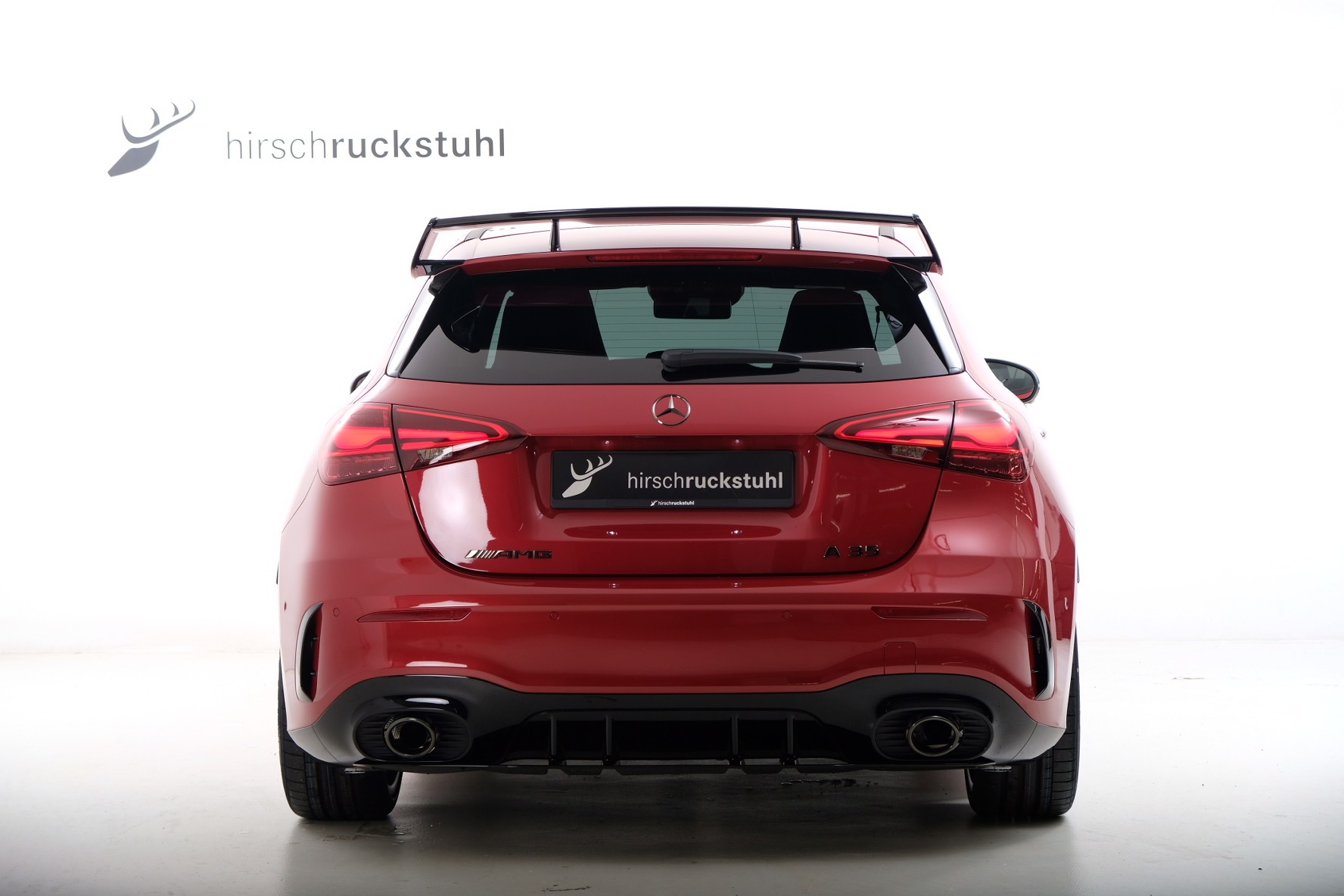 MERCEDES-BENZ A 35 AMG 4Matic Speedshift-image-5