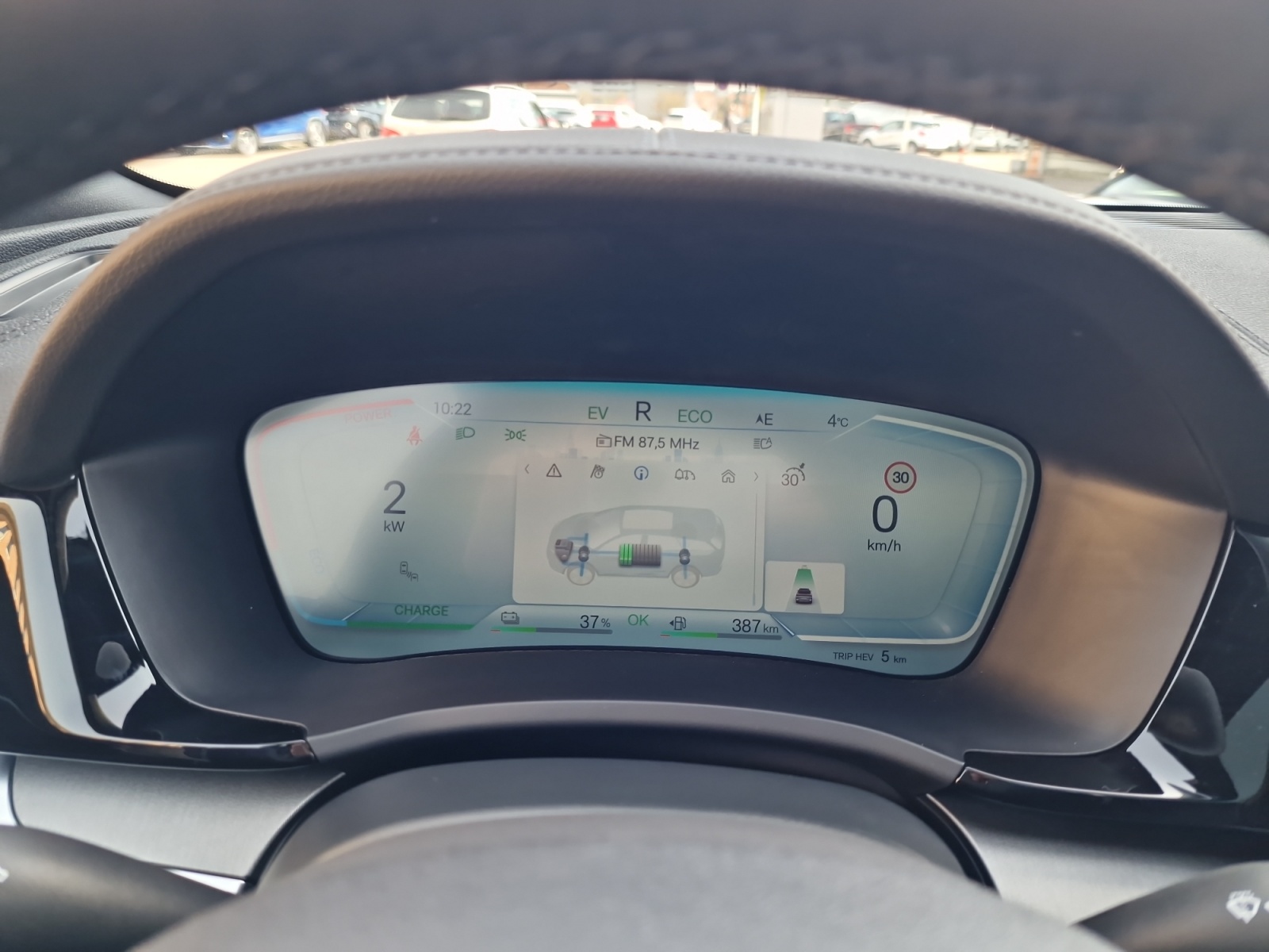 BYD Seal U DM-i Design AWD Panorama 324 PS-image-18