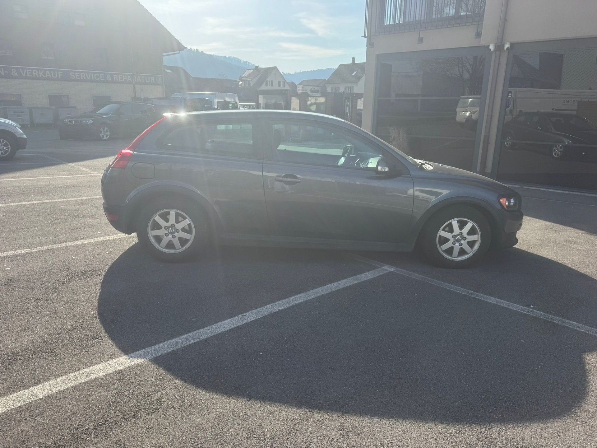 VOLVO C30 1.6D-showroom-element-3