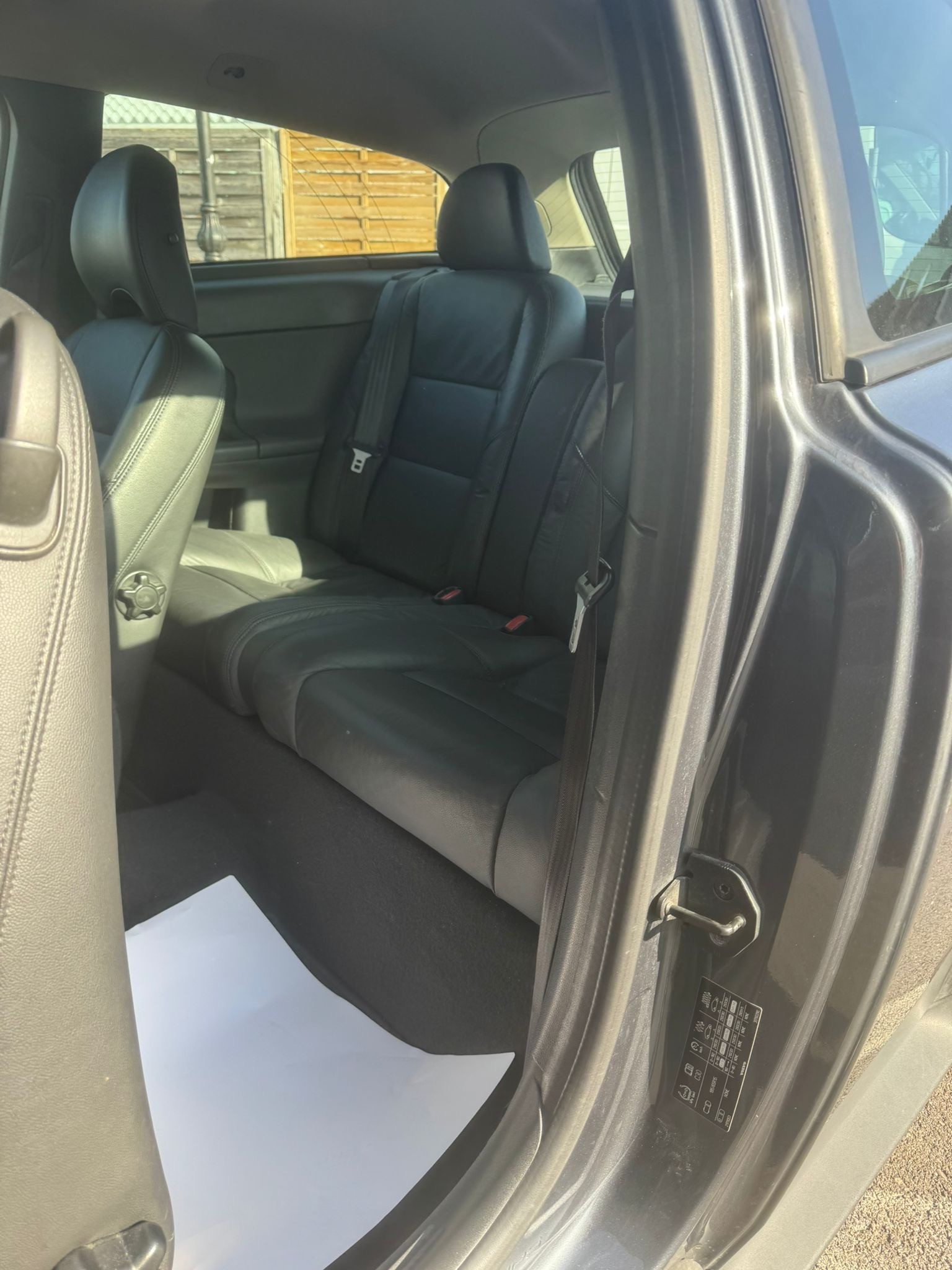 VOLVO C30 1.6D-image-8