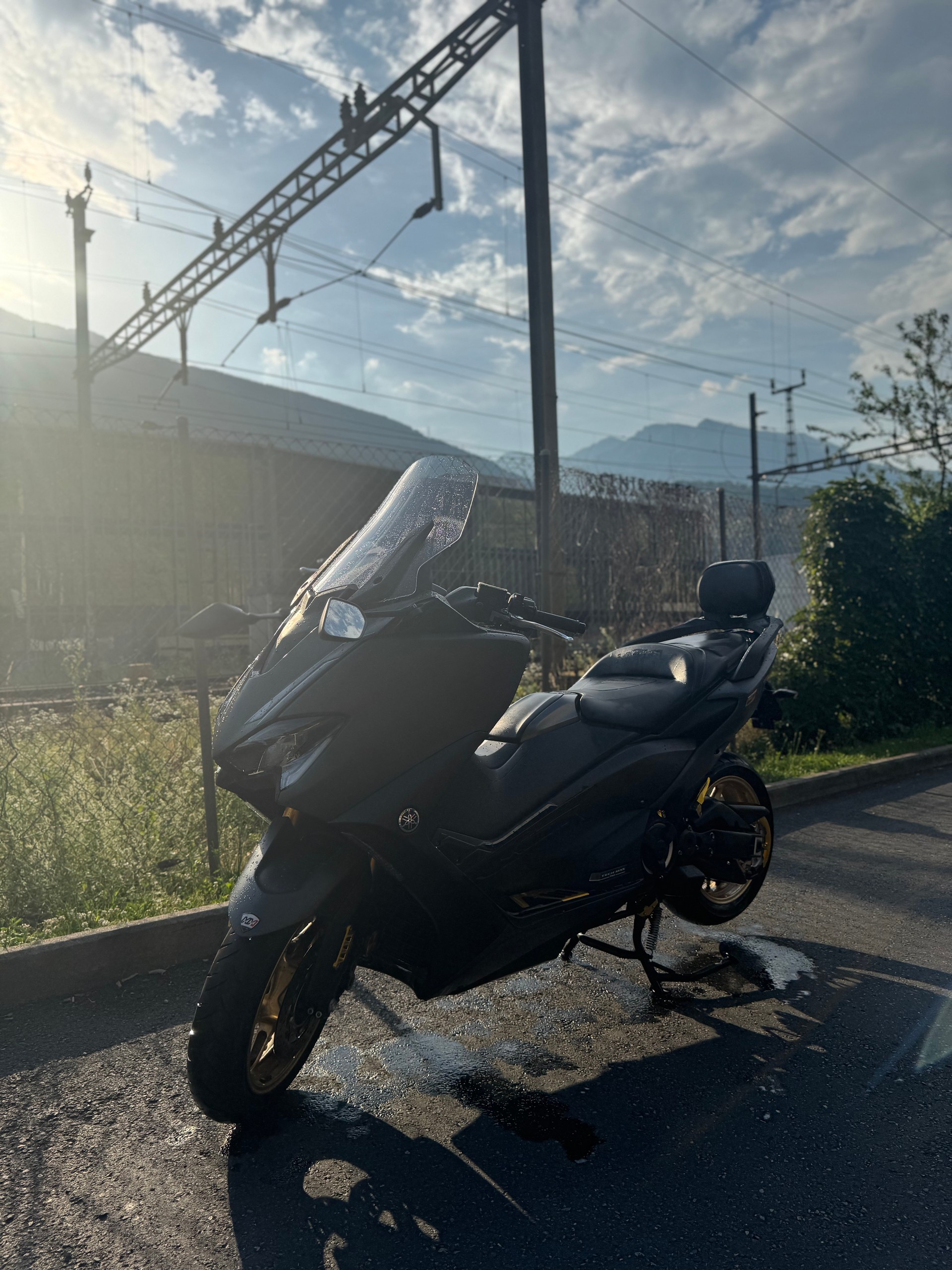 YAMAHA T-MAX Tech-Max XP 560-image-7