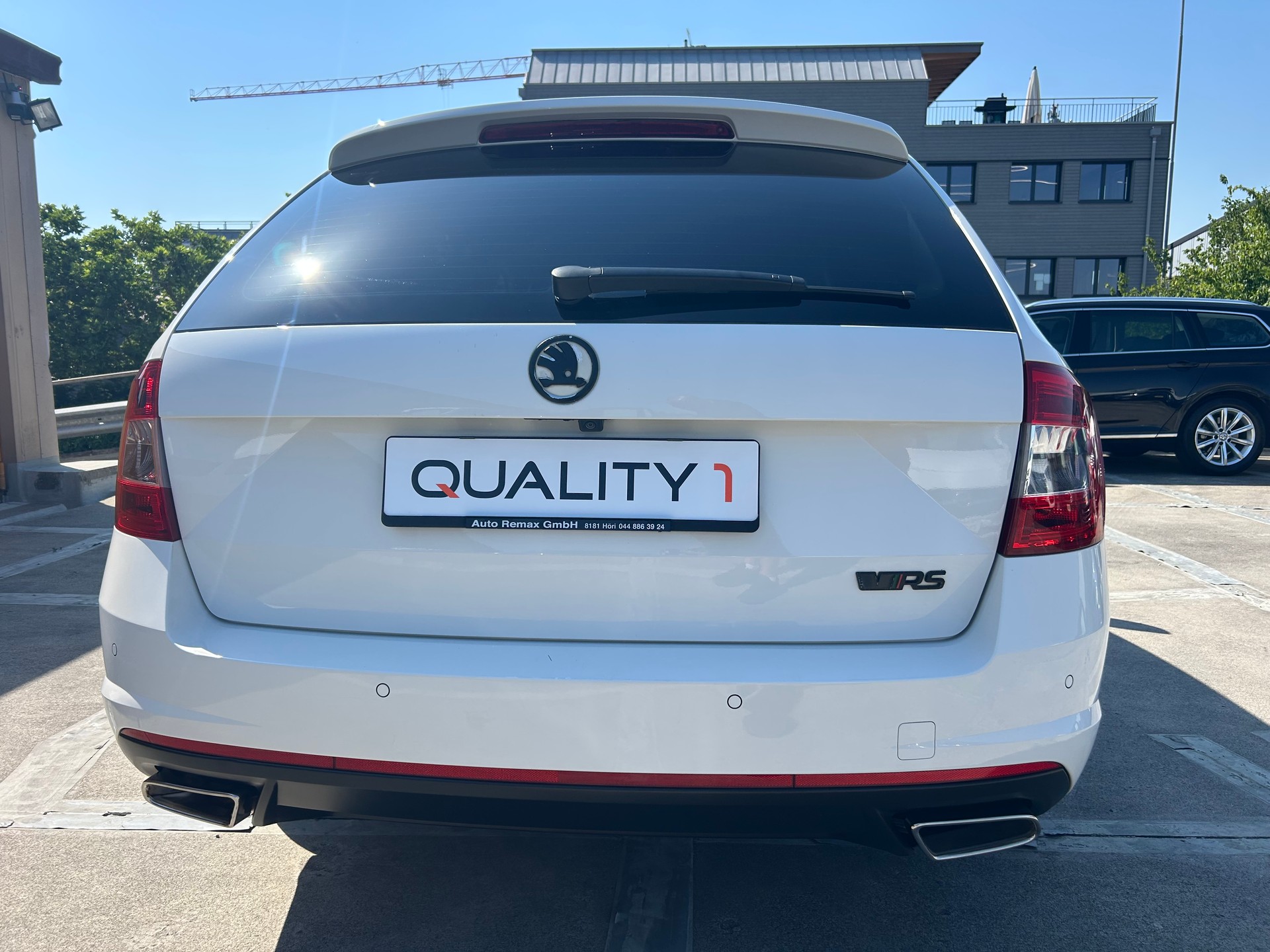 SKODA Octavia Combi 2.0 TDI RS-showroom-element-3
