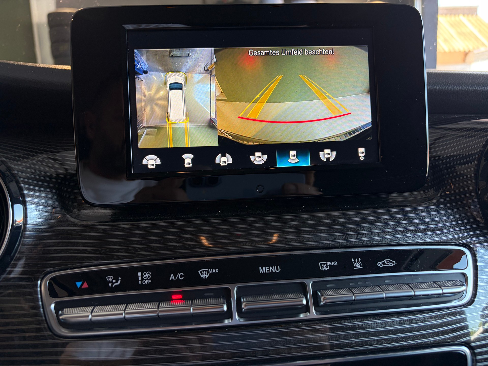 MERCEDES-BENZ V 250 d Kompakt 9G-Tronic *Ab MFK*STANDHEIZUNG*ANHÄNGERKUPPLUNG*-image-21