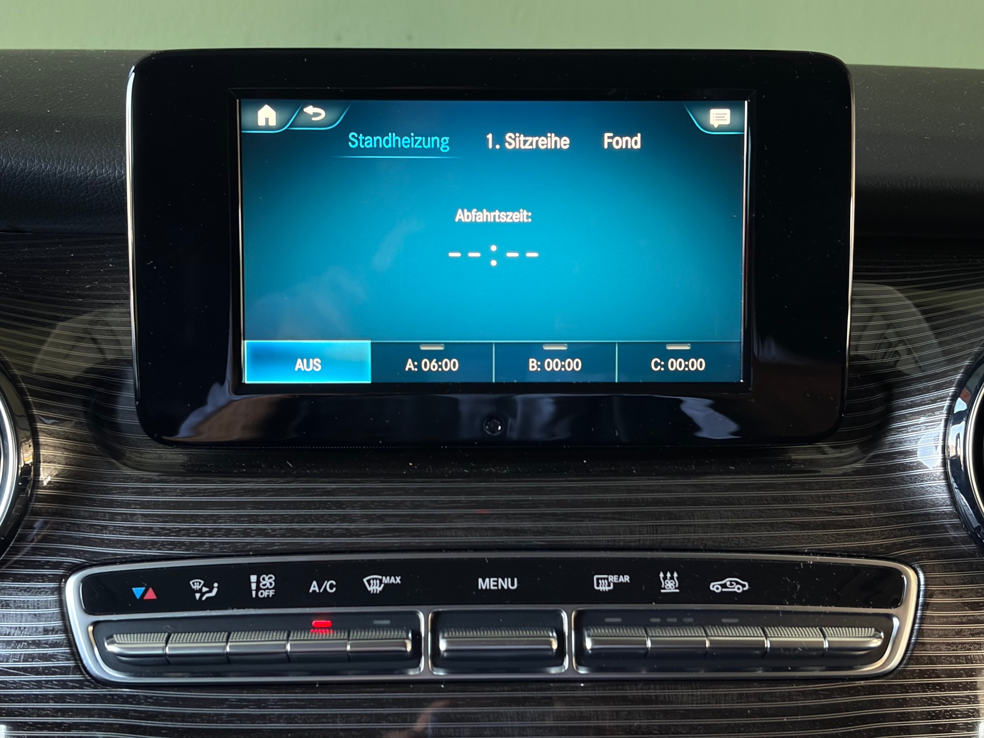 MERCEDES-BENZ V 250 d Kompakt 9G-Tronic *Ab MFK*STANDHEIZUNG*ANHÄNGERKUPPLUNG*-image-12