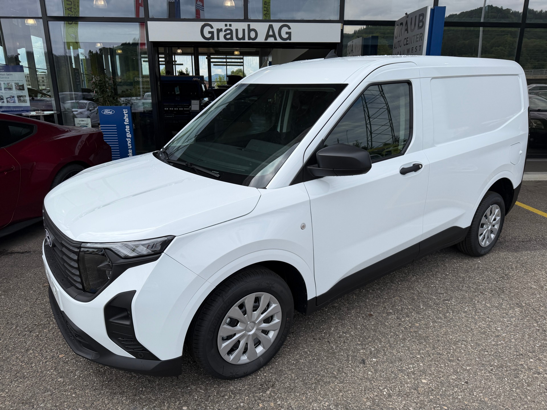 FORD Transit Courier Van 1.0 EcoBoost Trend Automat-showroom-element-3