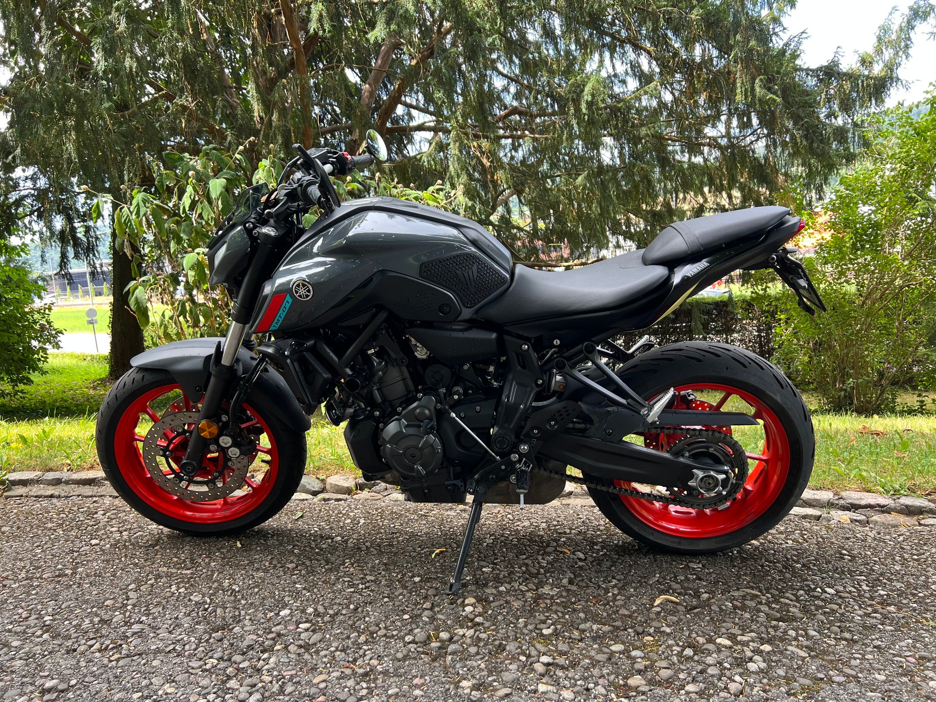 YAMAHA MT-07-image-0