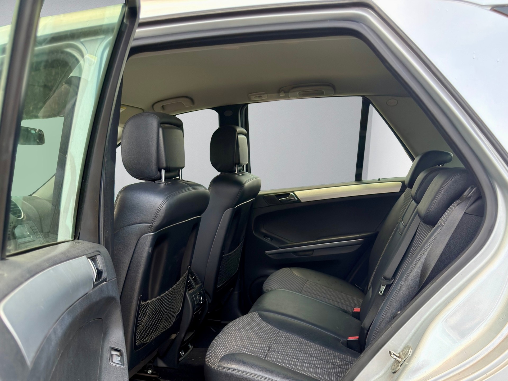 MERCEDES-BENZ ML 320 CDI 4Matic 7G-Tronic AHK 3.5 T-image-12