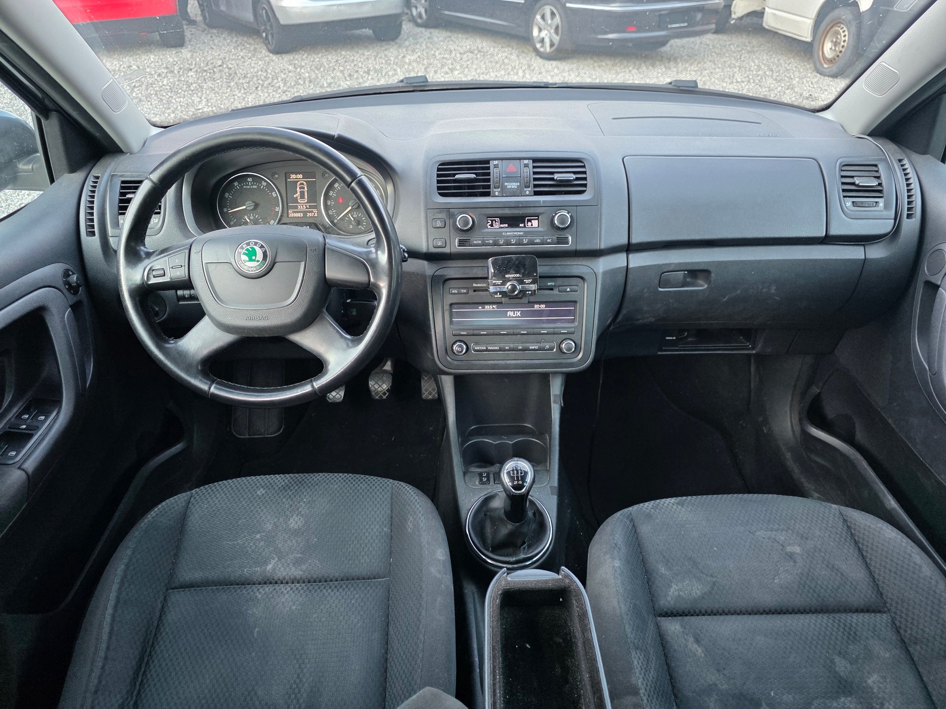 SKODA Fabia 1.2 TSI Elegance-image-9